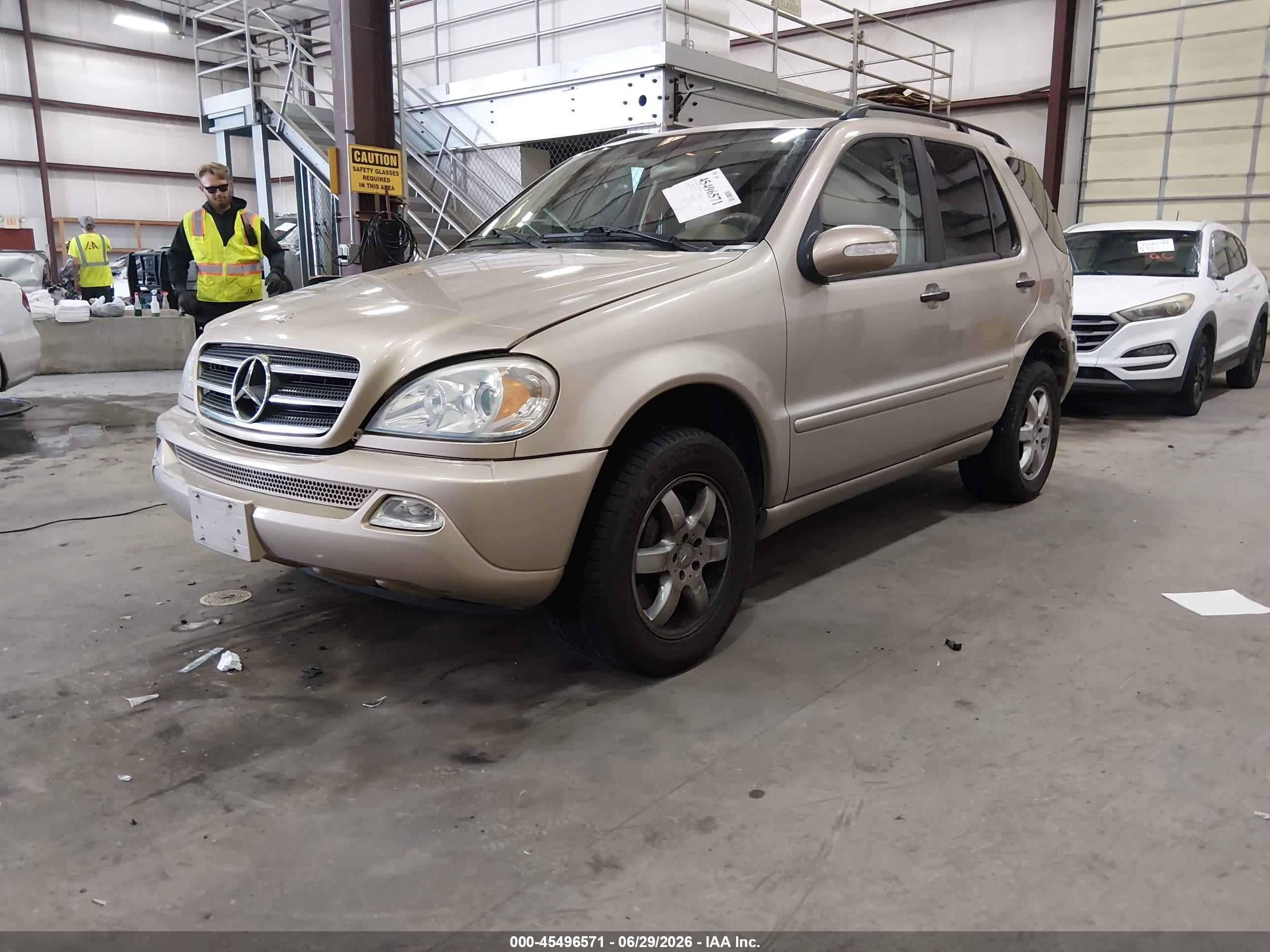 2003 Mercedes-benz Ml 500   Gold vin: 4JGAB75E83A376595