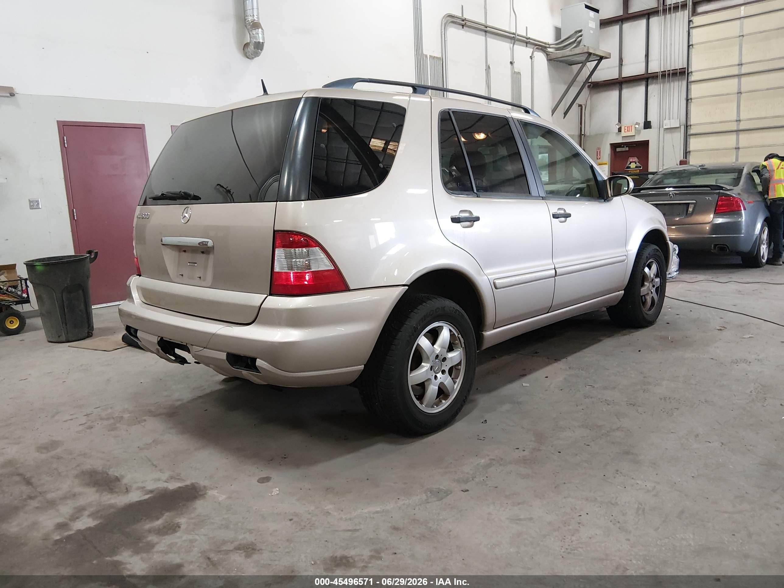 2003 Mercedes-benz Ml 500   Gold vin: 4JGAB75E83A376595