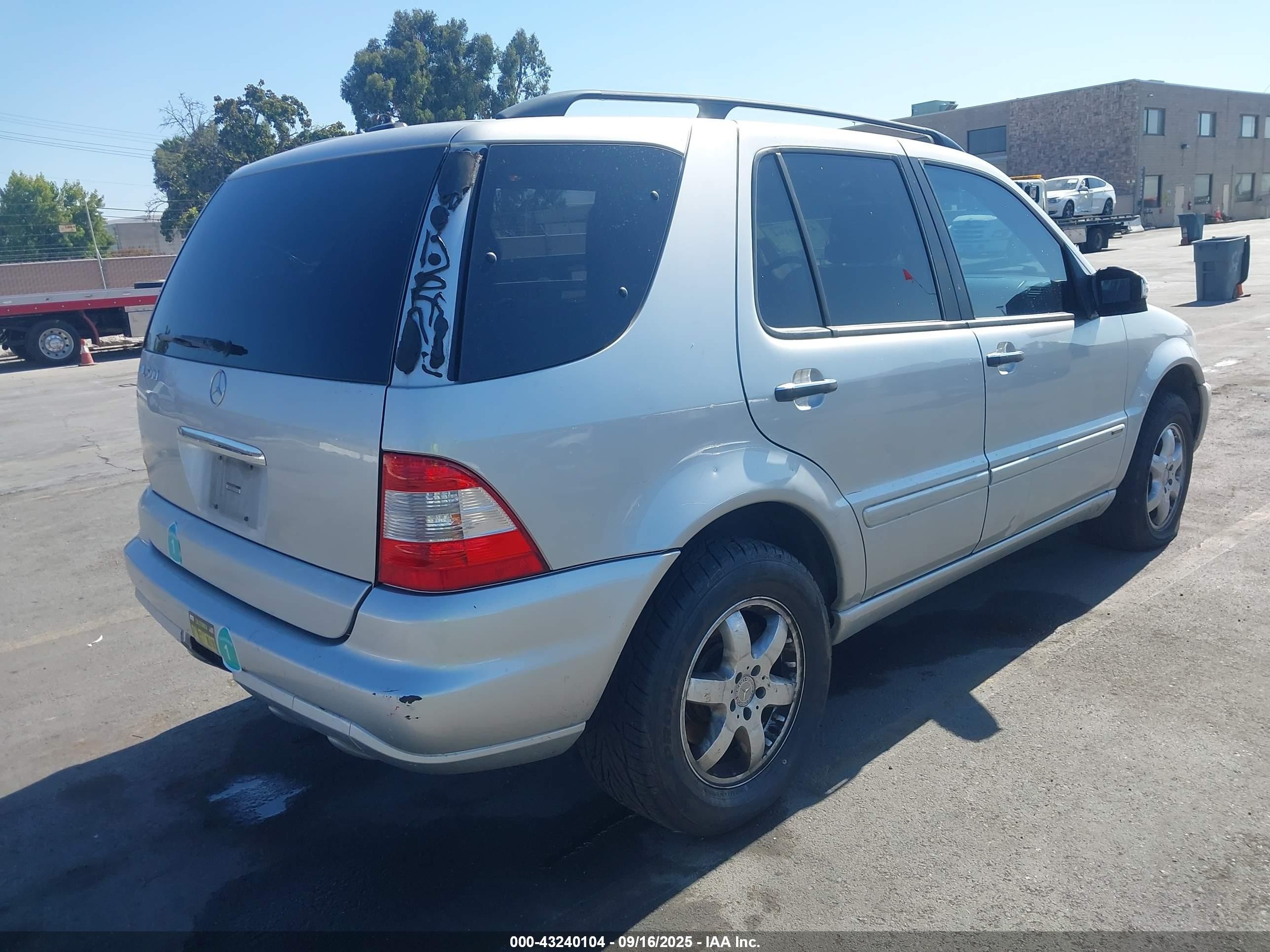 2003 Mercedes-benz Ml 500   Silver vin: 4JGAB75E83A427206