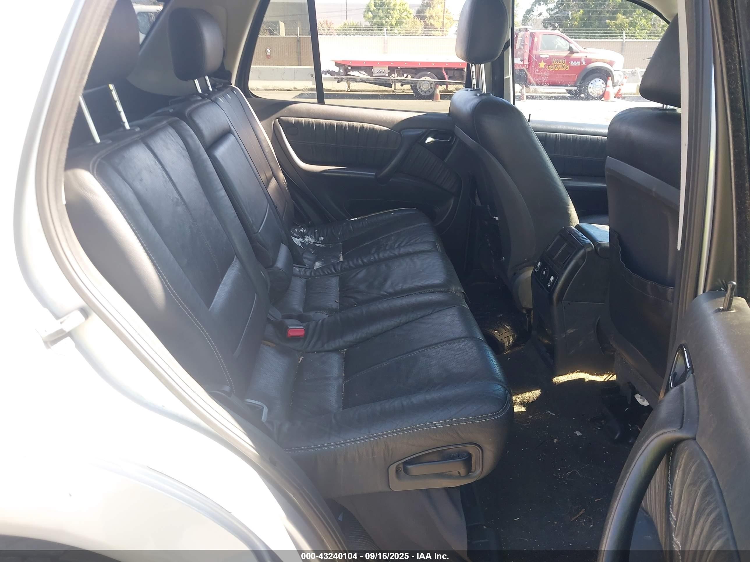 2003 Mercedes-benz Ml 500   Silver vin: 4JGAB75E83A427206