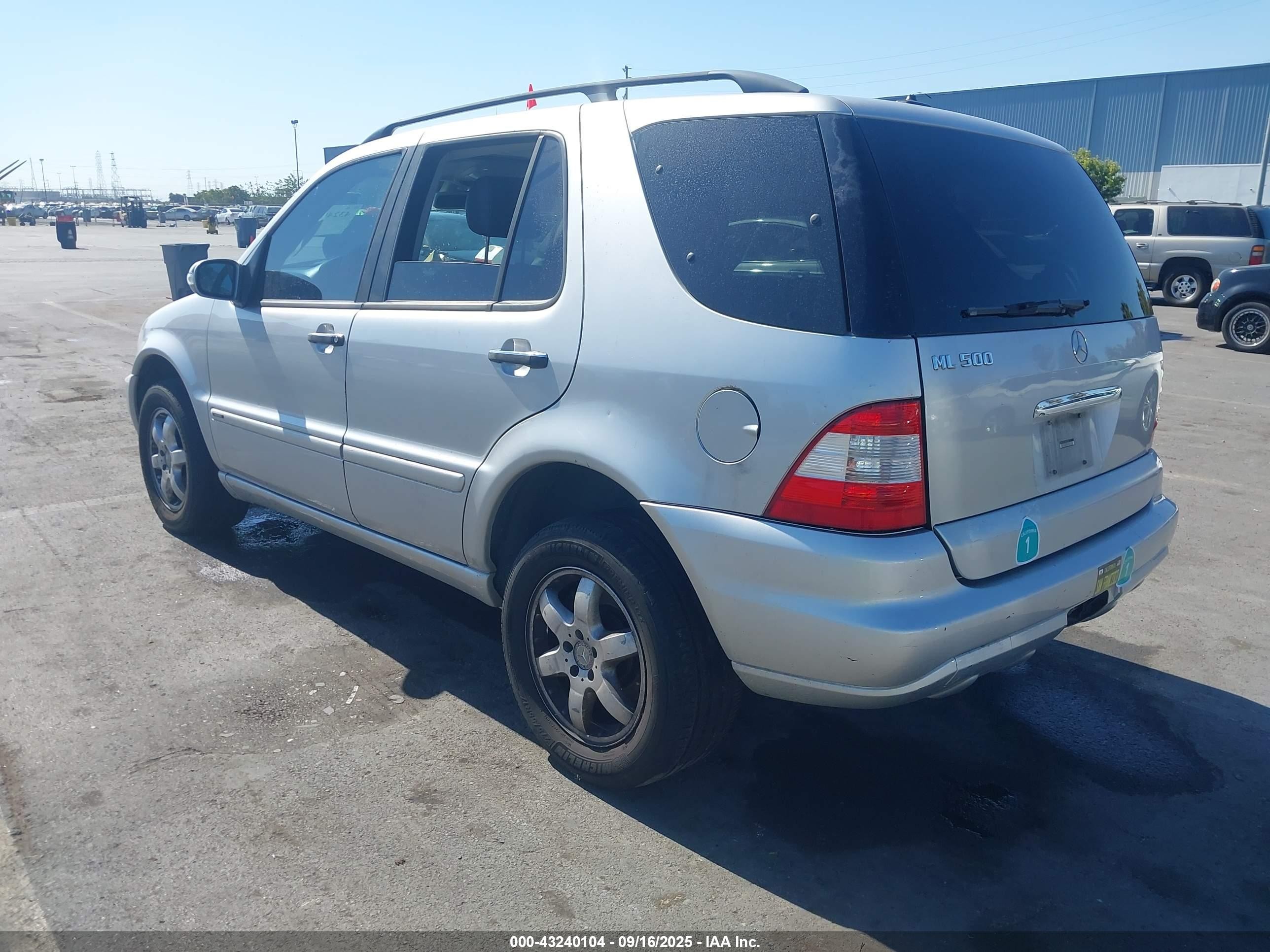 2003 Mercedes-benz Ml 500   Silver vin: 4JGAB75E83A427206