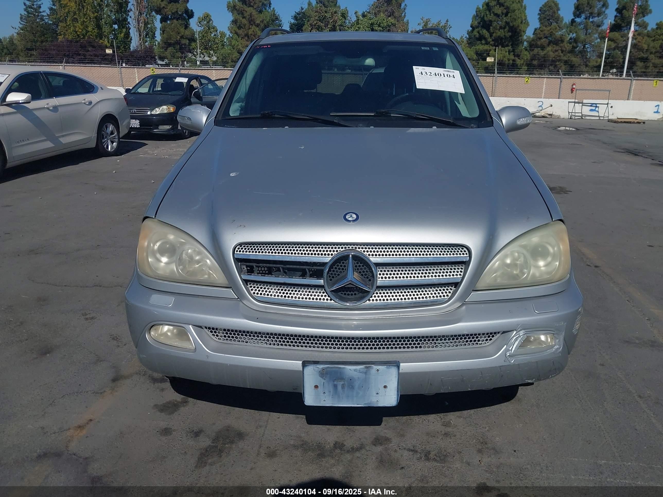 2003 Mercedes-benz Ml 500   Silver vin: 4JGAB75E83A427206
