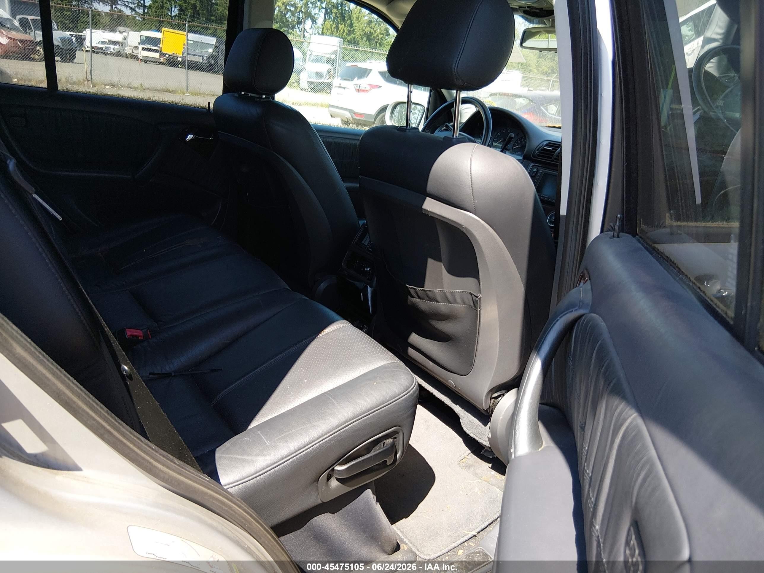 2003 Mercedes-benz Ml 500   Silver vin: 4JGAB75E93A394801