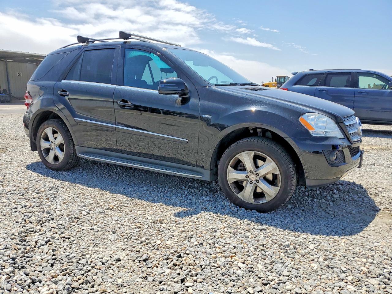 2011 Mercedes-benz Ml 350 Bluetec Black vin: 4JGBB2FB1BA683309