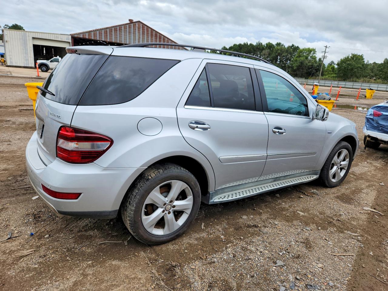 2011 Mercedes-benz Ml 350 Bluetec Silver vin: 4JGBB2FB2BA701025