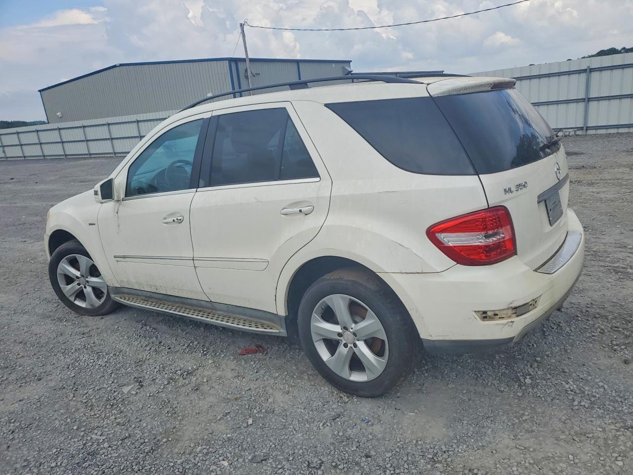 2011 Mercedes-benz Ml 350 Bluetec White vin: 4JGBB2FB2BA733425