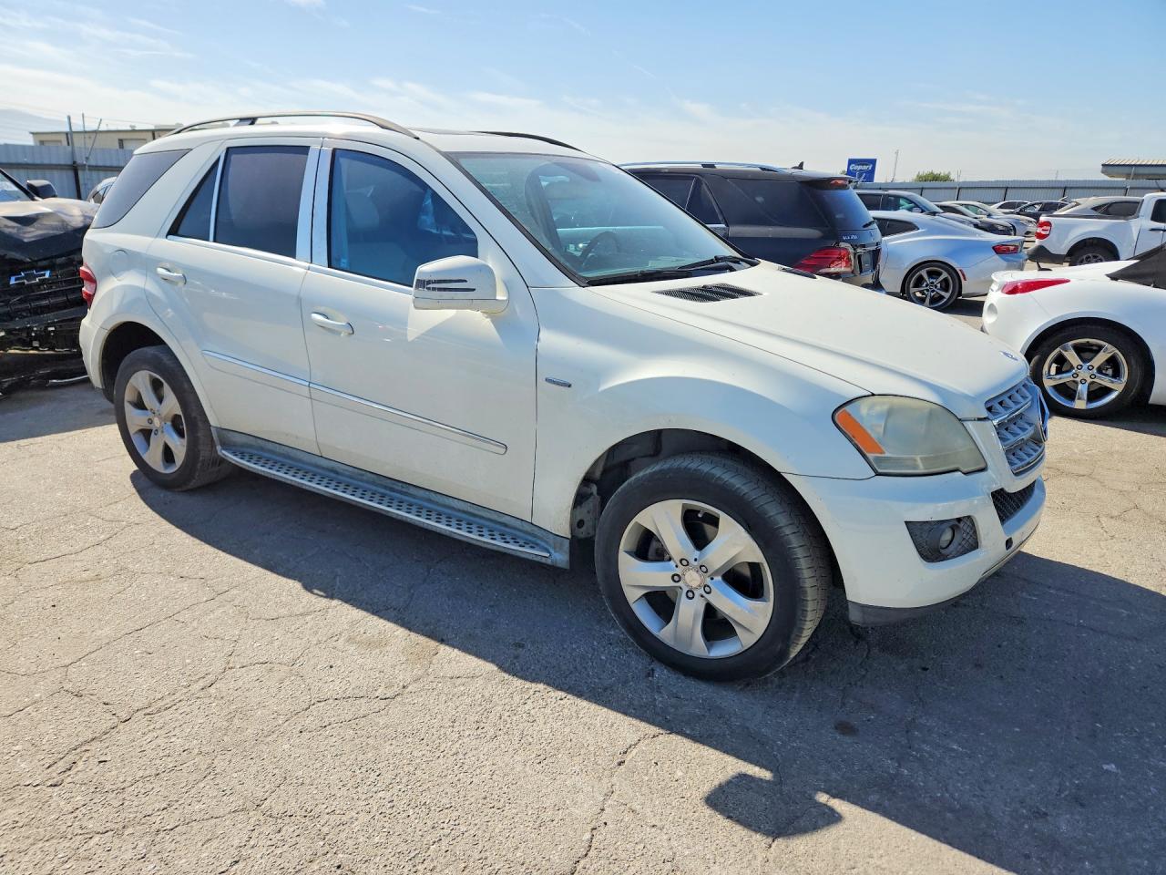 2011 Mercedes-benz Ml 350 Bluetec White vin: 4JGBB2FB3BA641594