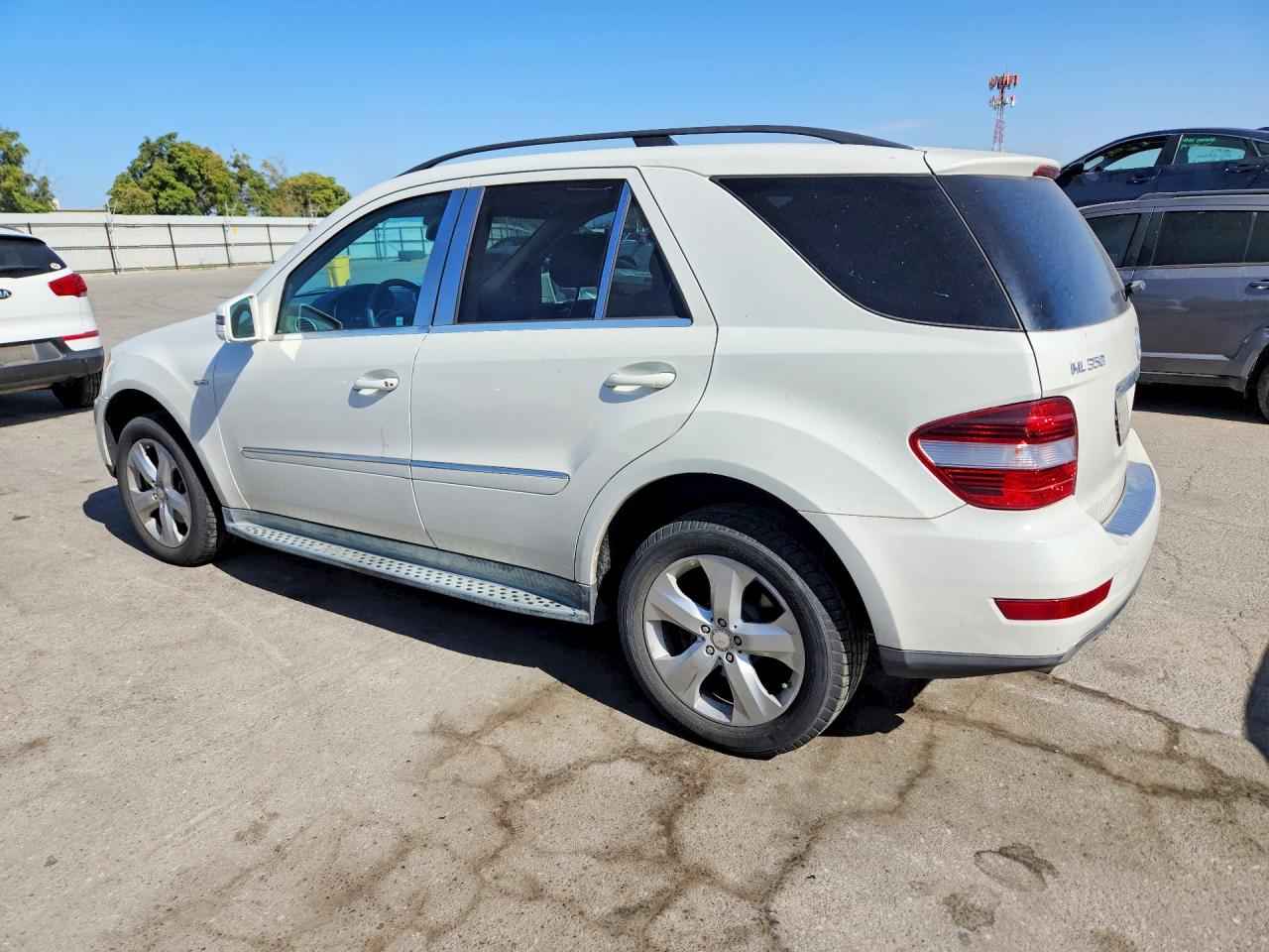 2011 Mercedes-benz Ml 350 Bluetec White vin: 4JGBB2FB3BA641594