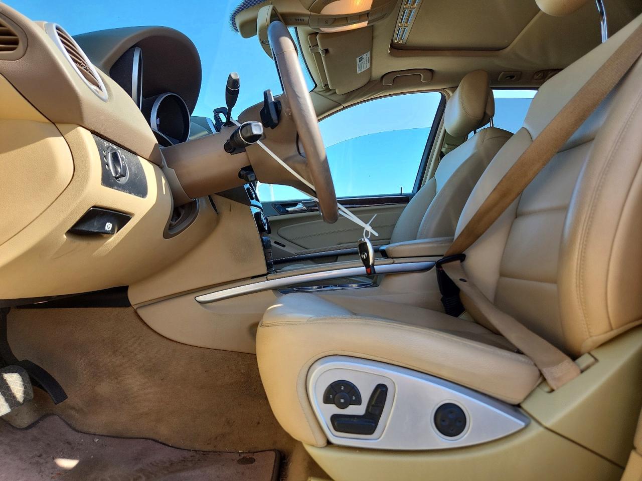 2011 Mercedes-benz Ml 350 Bluetec White vin: 4JGBB2FB3BA641594