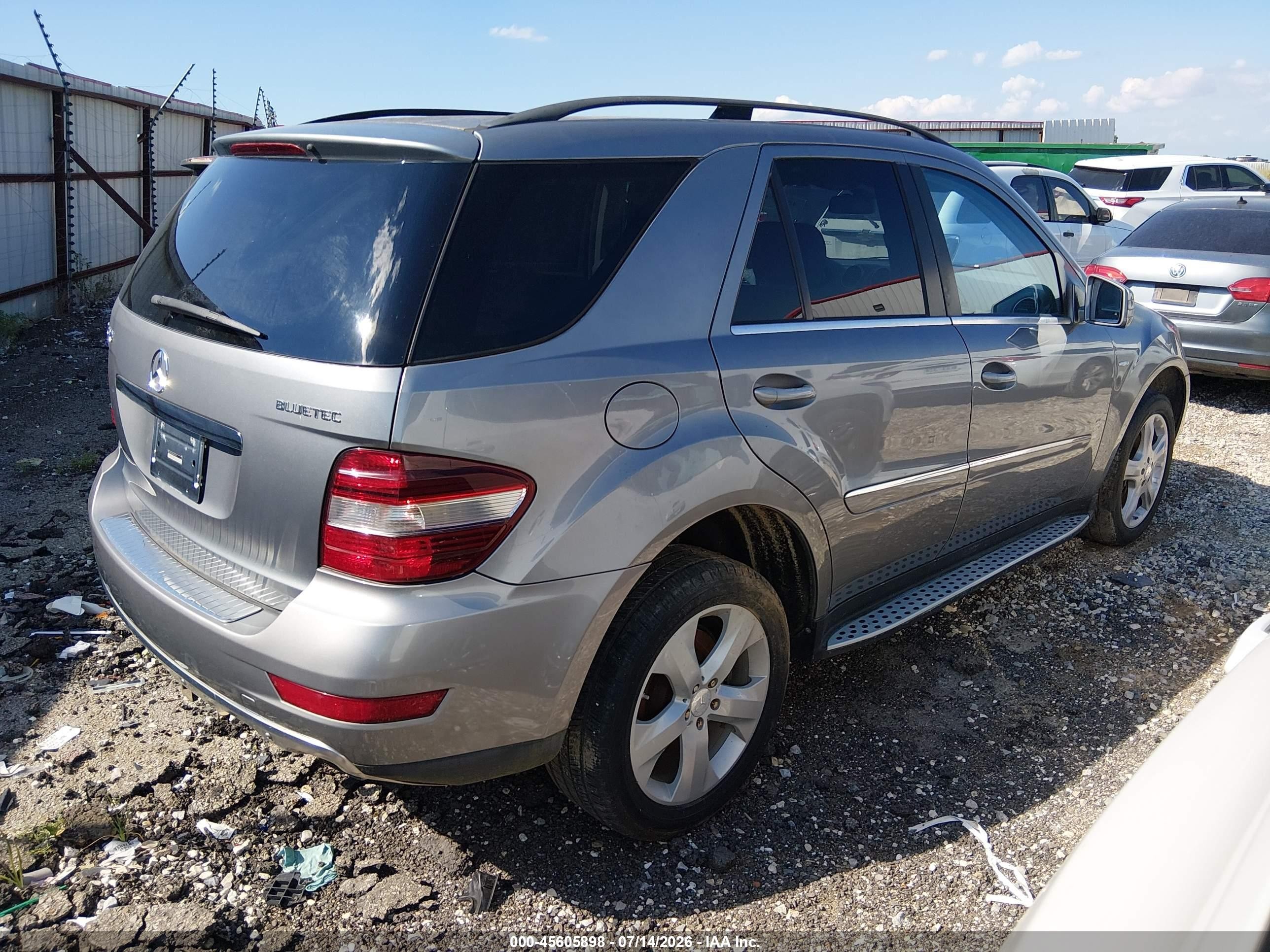2011 Mercedes-benz Ml 350 Bluetec 4matic Silver vin: 4JGBB2FB6BA659359