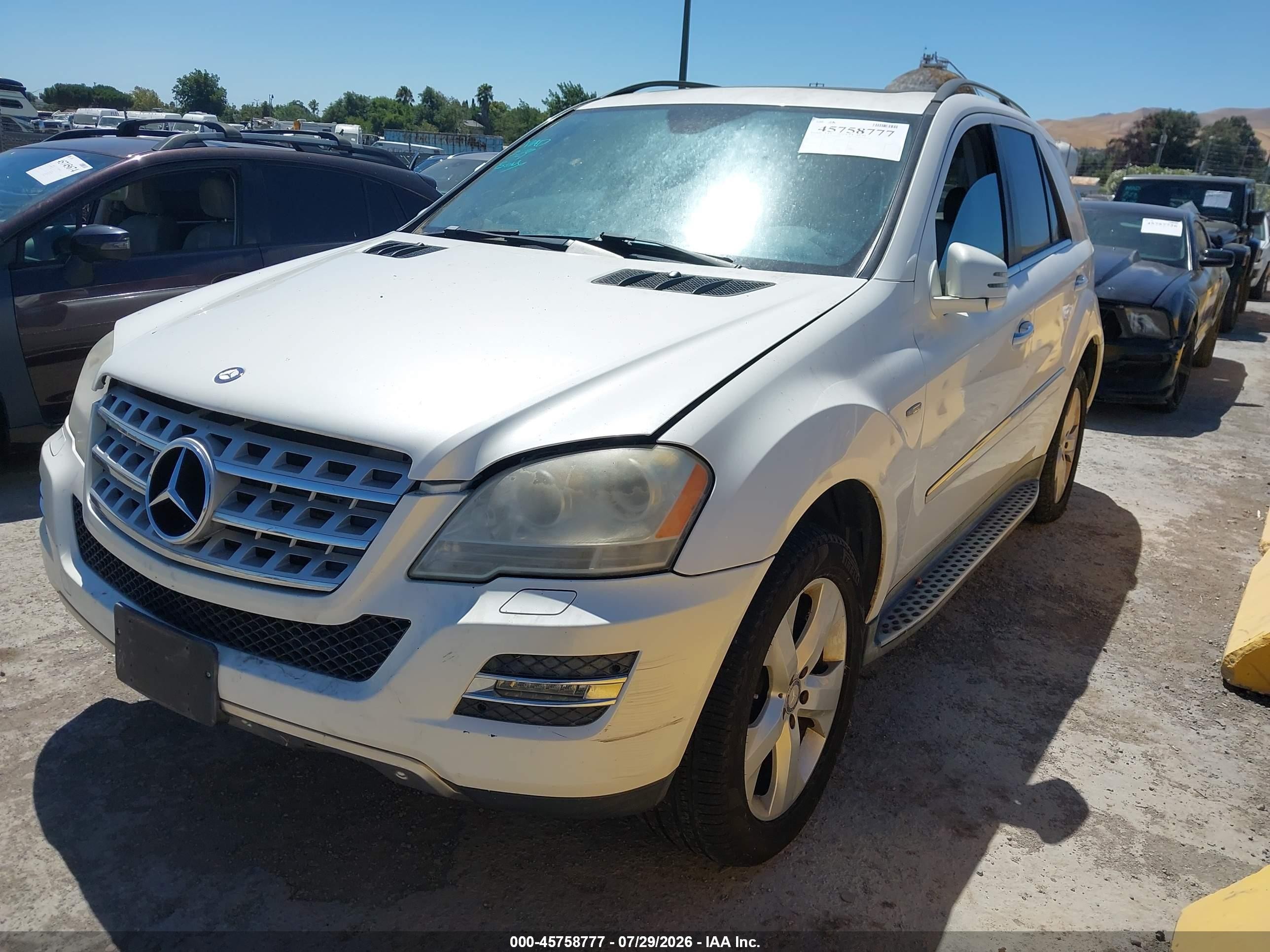 2011 Mercedes-benz Ml 350 Bluetec 4matic Белый vin: 4JGBB2FB6BA660074