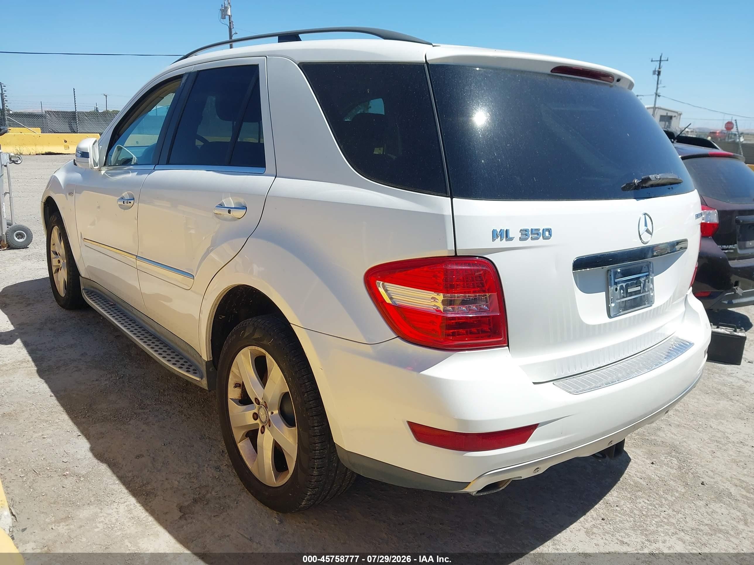 2011 Mercedes-benz Ml 350 Bluetec 4matic Белый vin: 4JGBB2FB6BA660074