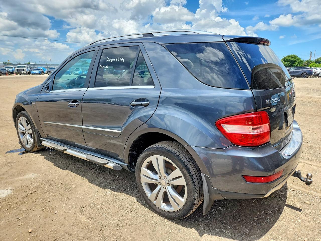 2011 Mercedes-benz Ml 350 Bluetec Gray vin: 4JGBB2FB7BA682164