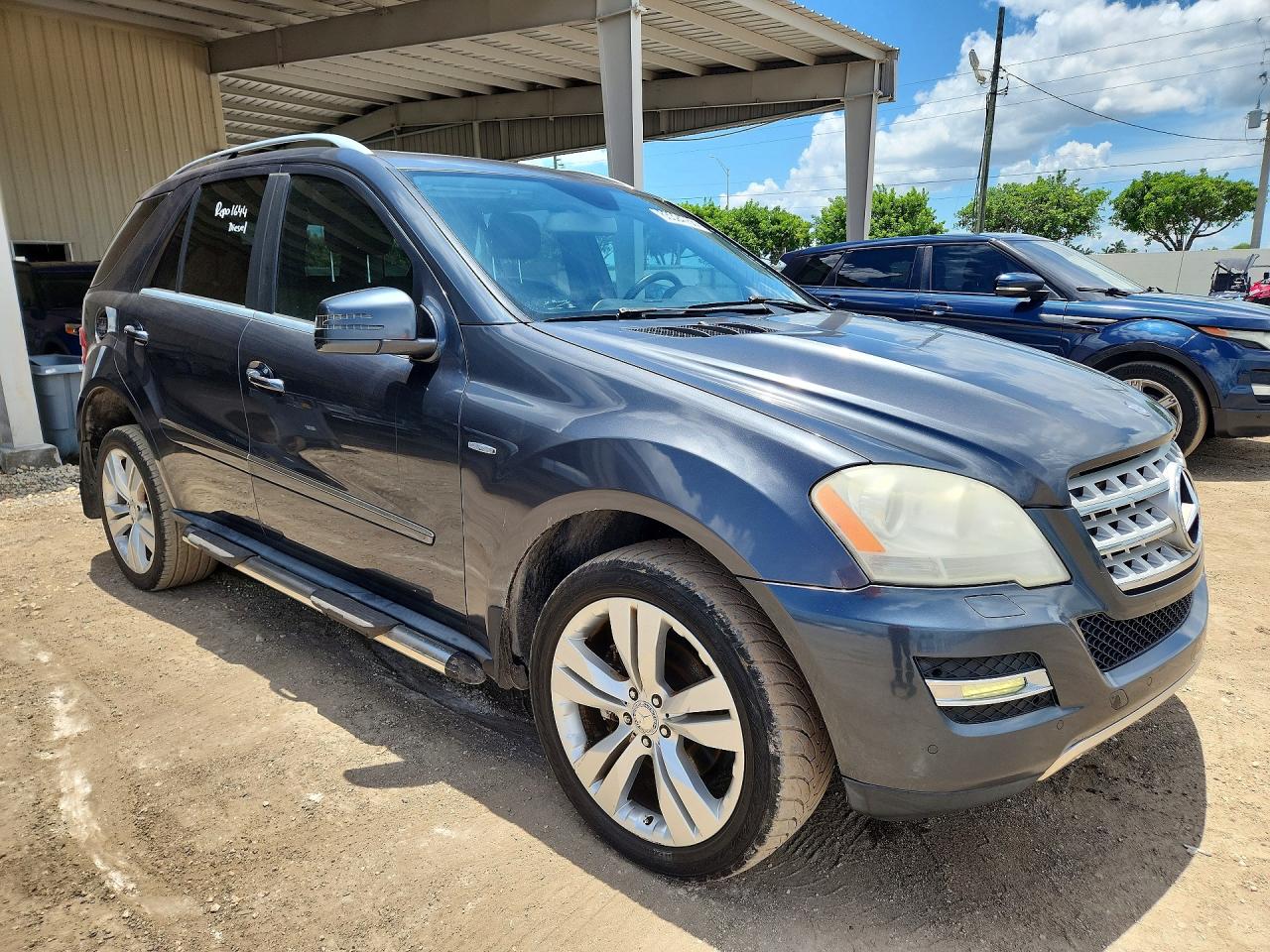 2011 Mercedes-benz Ml 350 Bluetec Gray vin: 4JGBB2FB7BA682164