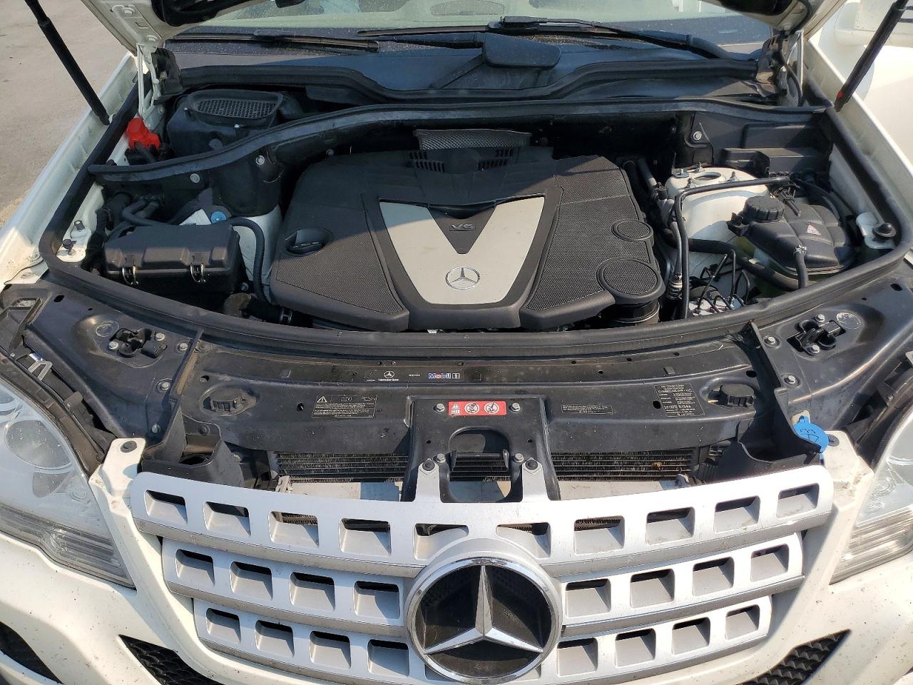 2011 Mercedes-benz Ml 350 Bluetec Белый vin: 4JGBB2FBXBA673121