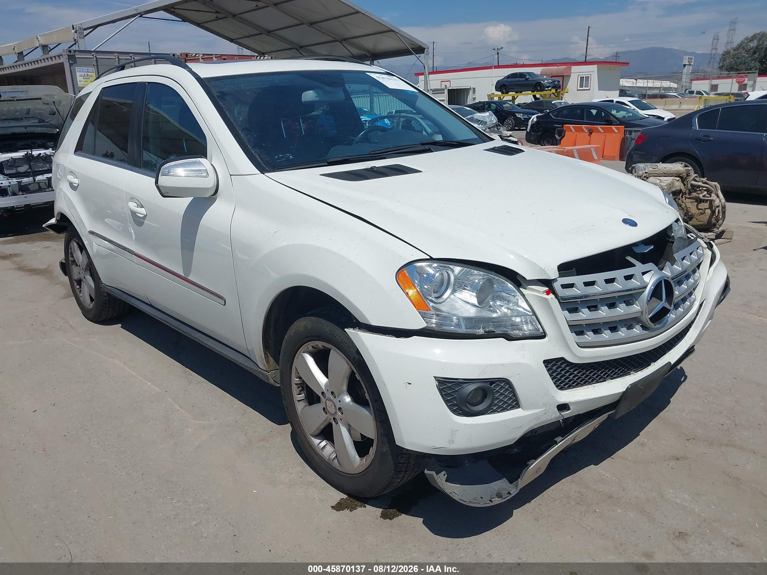 2010 Mercedes-benz Ml 350   White vin: 4JGBB5GB5AA535243