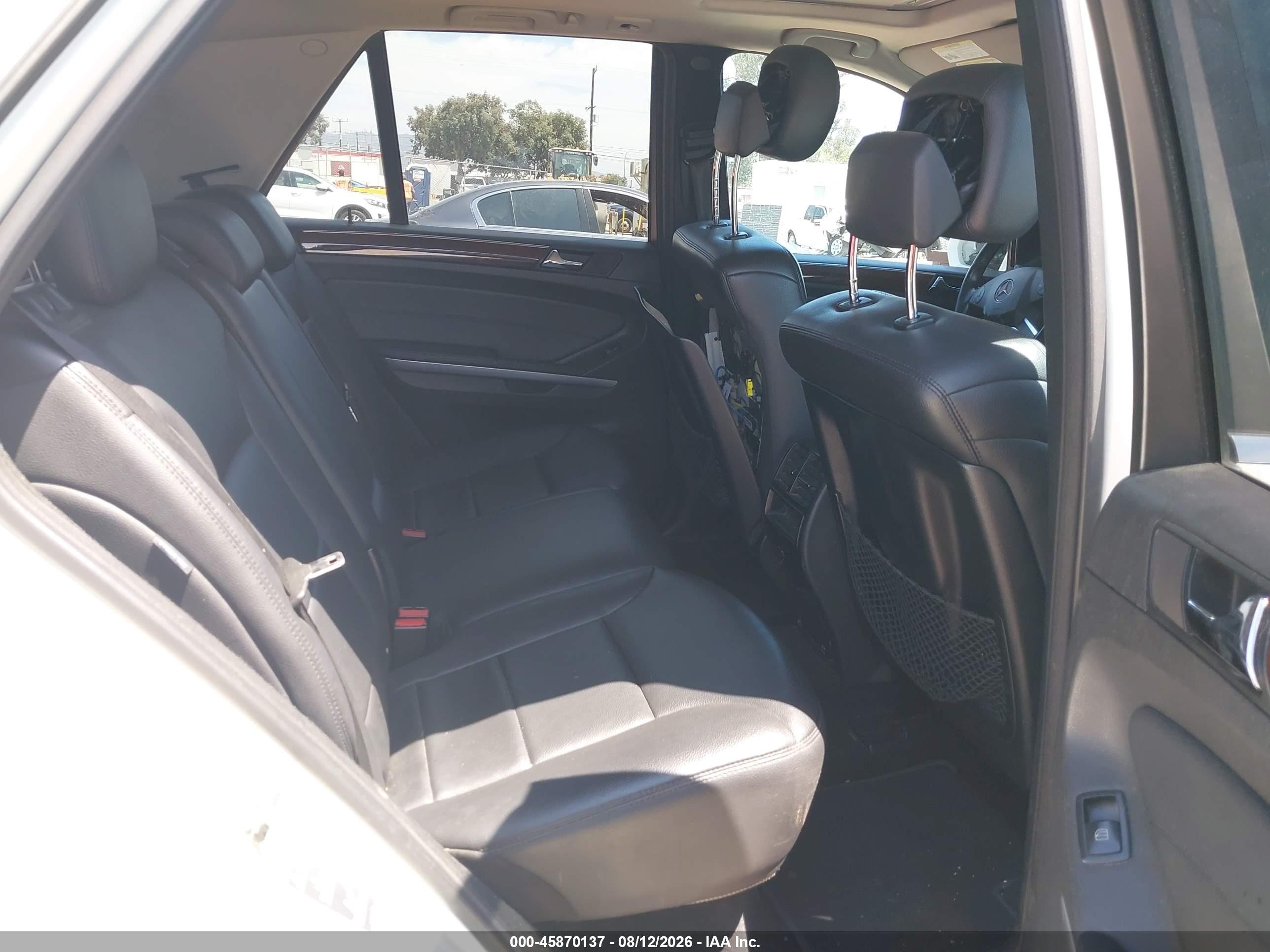 2010 Mercedes-benz Ml 350   White vin: 4JGBB5GB5AA535243