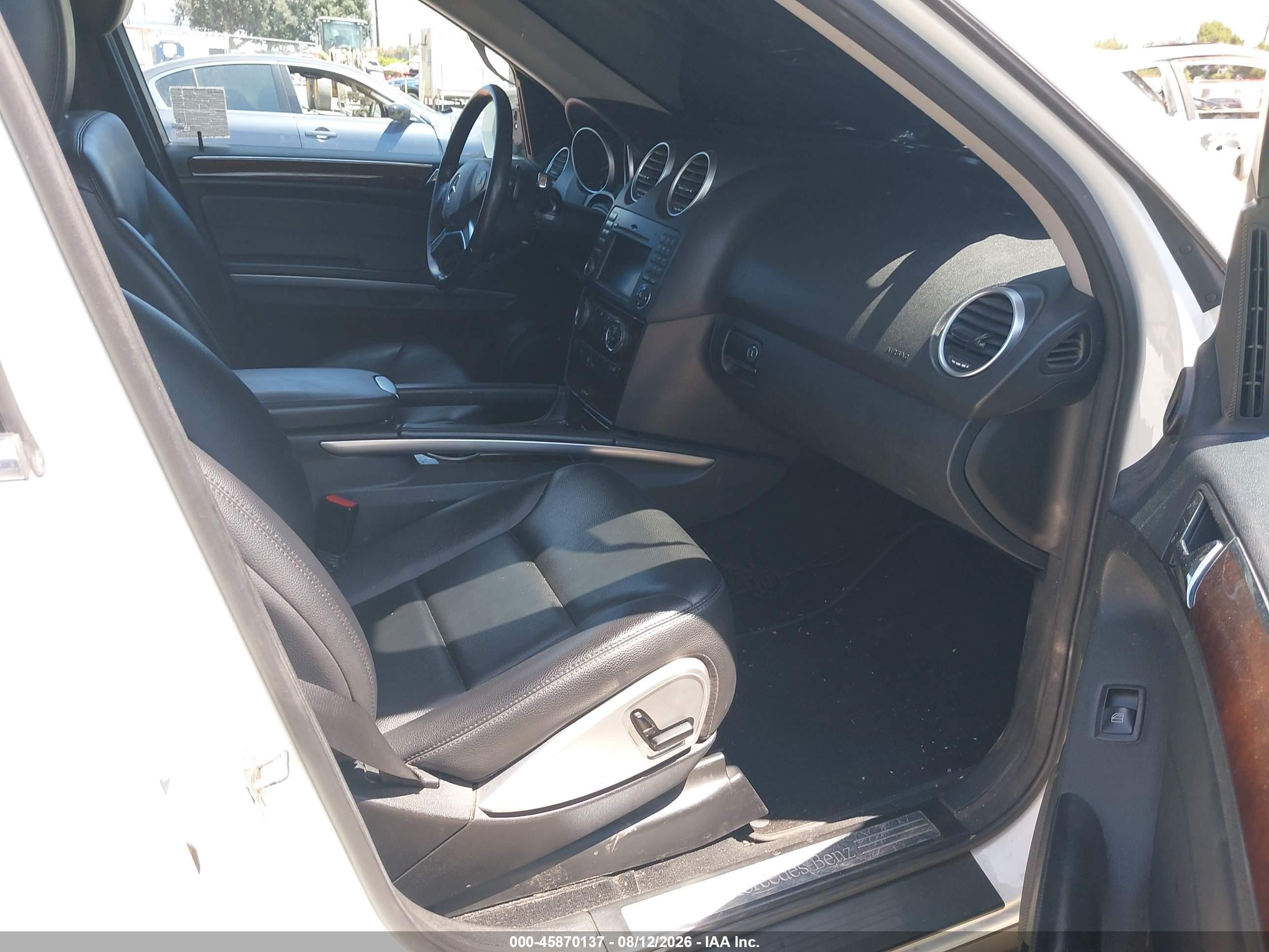 2010 Mercedes-benz Ml 350   White vin: 4JGBB5GB5AA535243