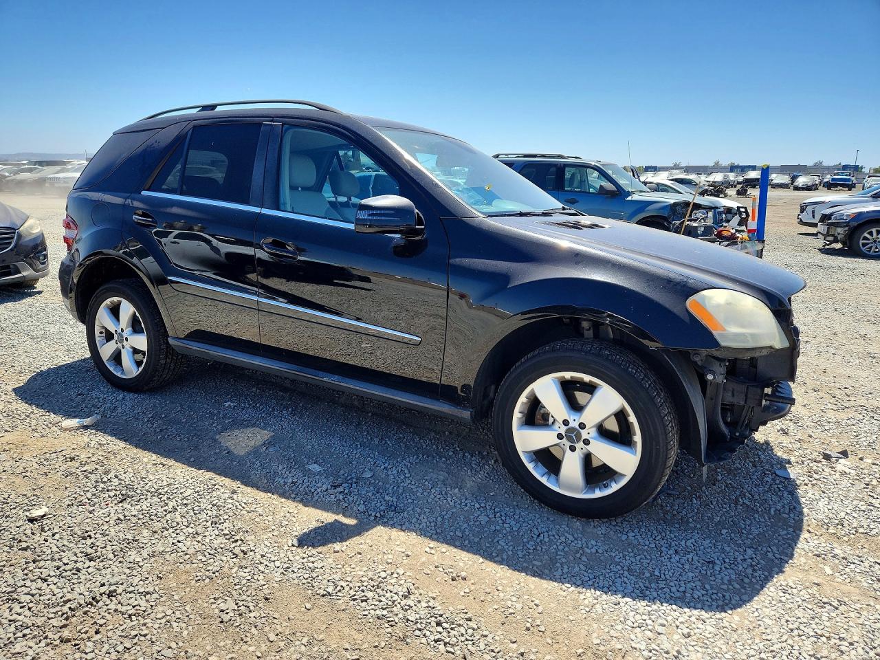 2011 Mercedes-benz Ml 350 Black vin: 4JGBB5GB5BA683054