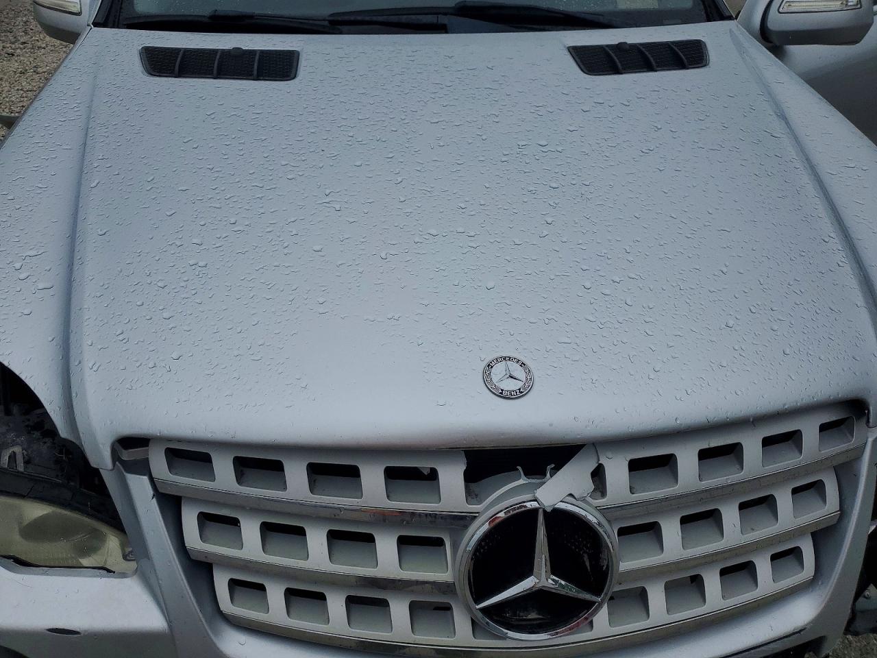 2009 Mercedes-benz Ml 55 Silver vin: 4JGBB72EX9A443263