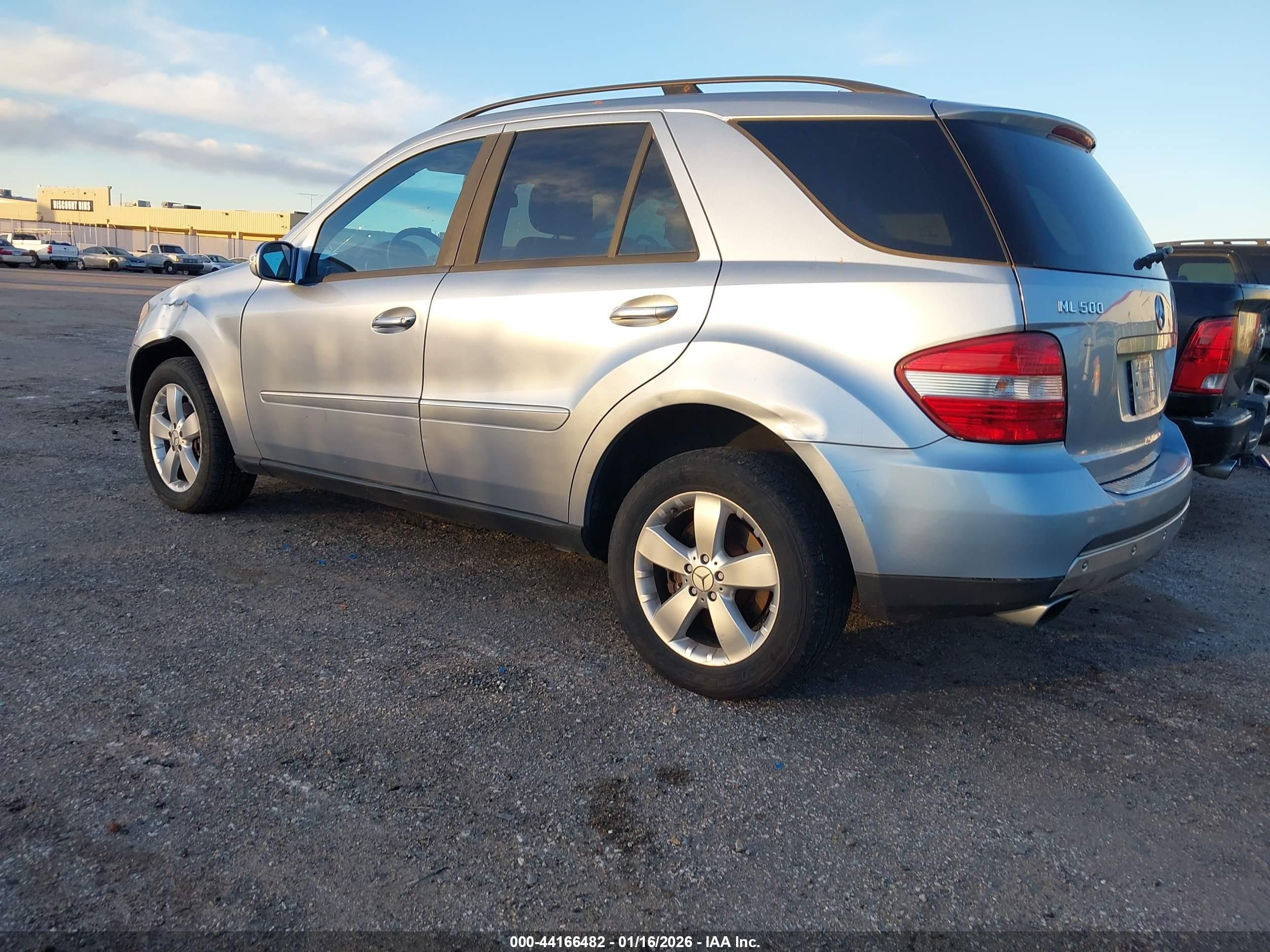 2006 Mercedes-benz Ml 500 Серый vin: 4JGBB75E56A047331