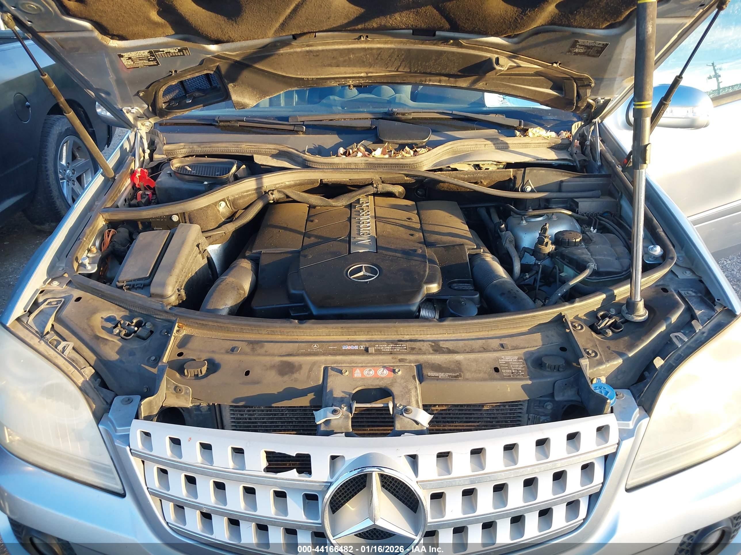 2006 Mercedes-benz Ml 500 Серый vin: 4JGBB75E56A047331