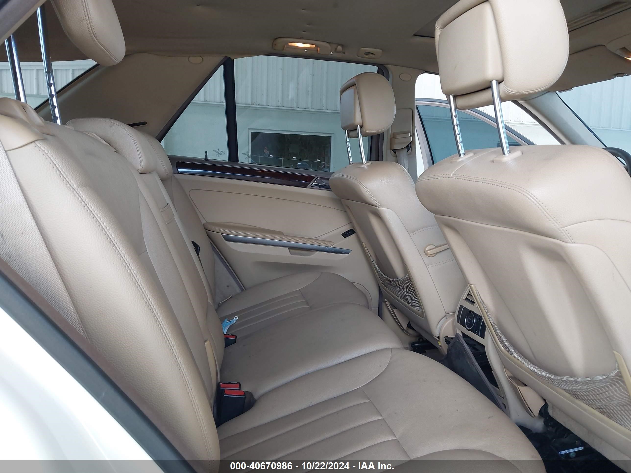 Price & History 2006 Mercedes-benz Ml 500 4matic 5.0l V-8 , 302hp