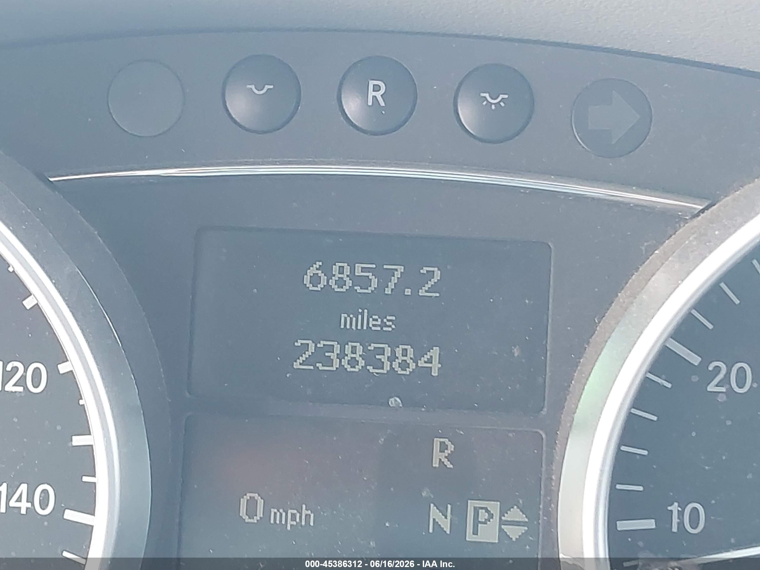 2006 Mercedes-benz Ml 500 4matic Серый vin: 4JGBB75E96A019290