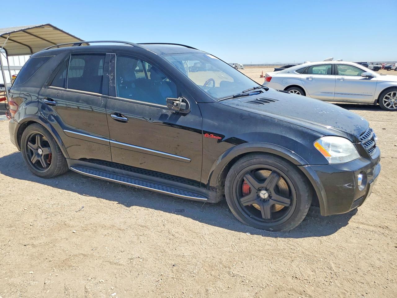 2007 Mercedes-benz Ml 63 Amg Черный vin: 4JGBB77EX7A210487