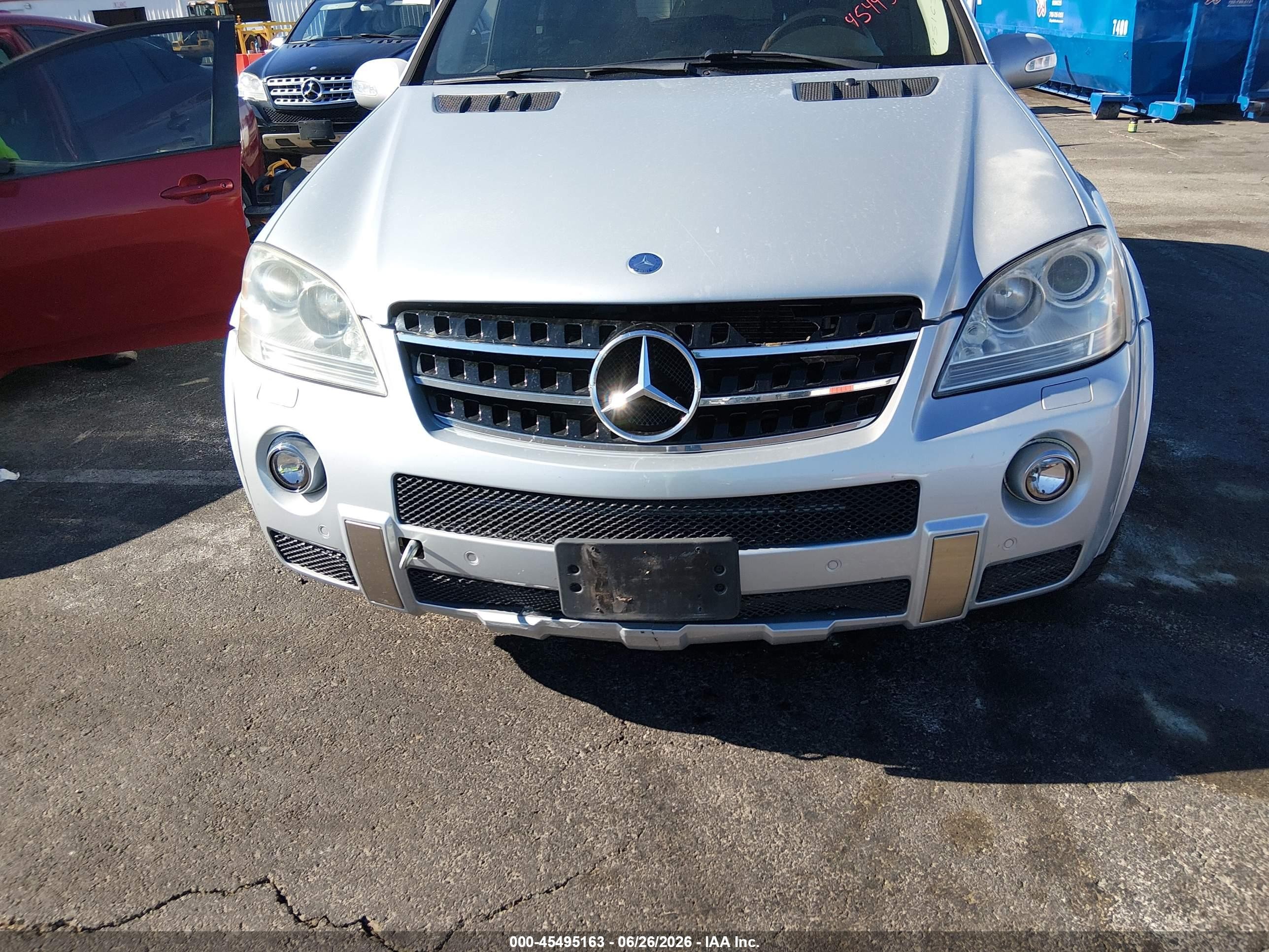 2008 Mercedes-benz M-class 6.3l Amg Silver vin: 4JGBB77EX8A307786