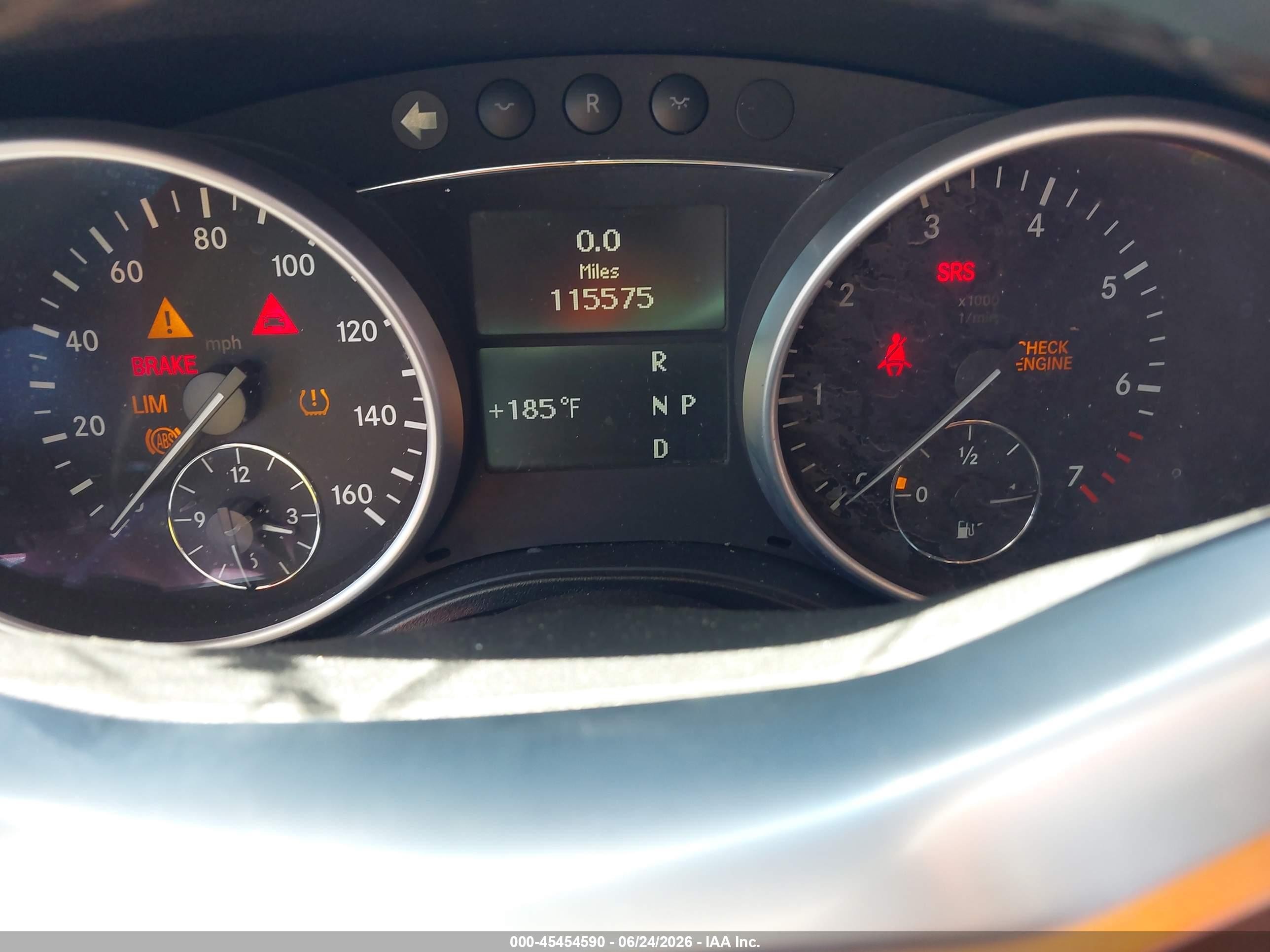 2010 Mercedes-benz Ml 550 4matic Черный vin: 4JGBB7CB2AA588631