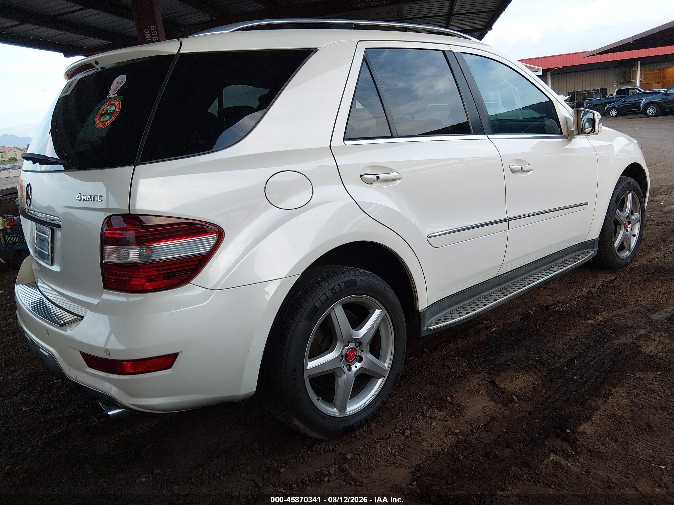 2011 Mercedes-benz Ml 550 4matic White vin: 4JGBB7CBXBA661715
