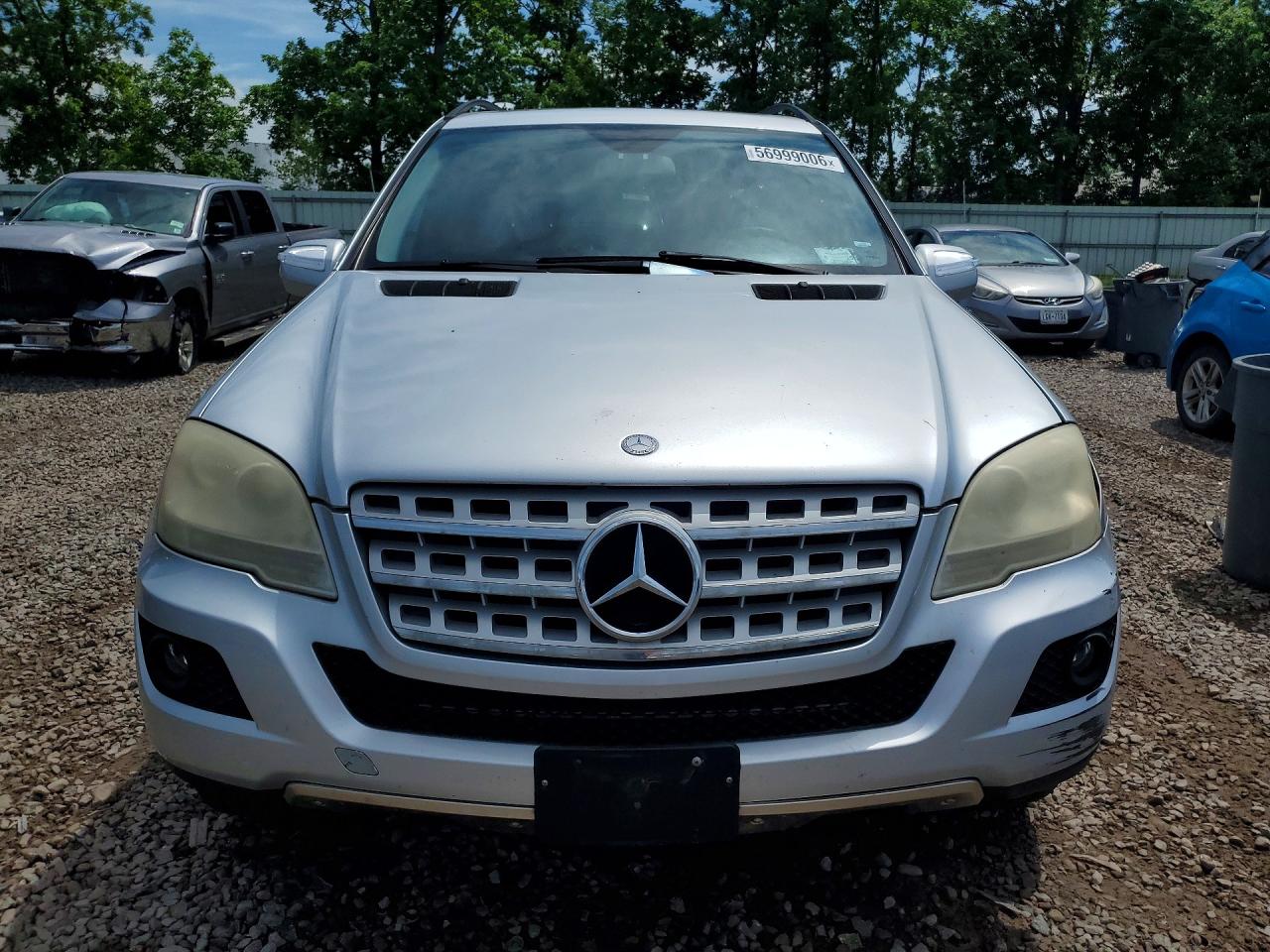 2009 Mercedes-benz Ml 350 Серебряный vin: 4JGBB86E19A478077