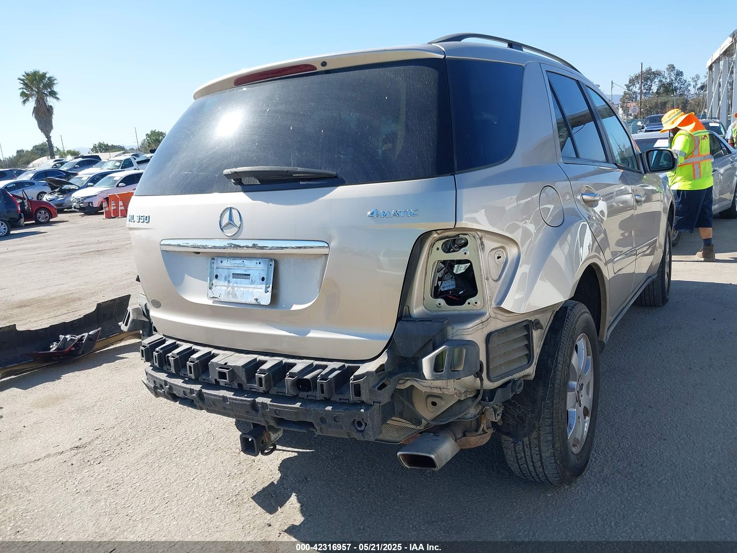 2007 Mercedes-benz Ml 350 4matic Золотой vin: 4JGBB86E37A227378