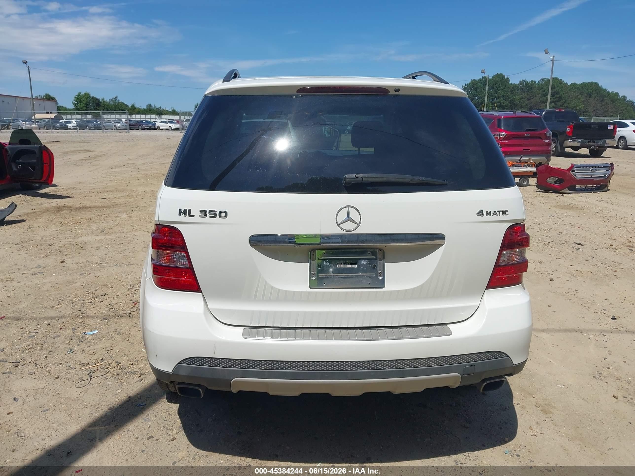 2008 Mercedes-benz Ml 350 4matic White vin: 4JGBB86E58A393547