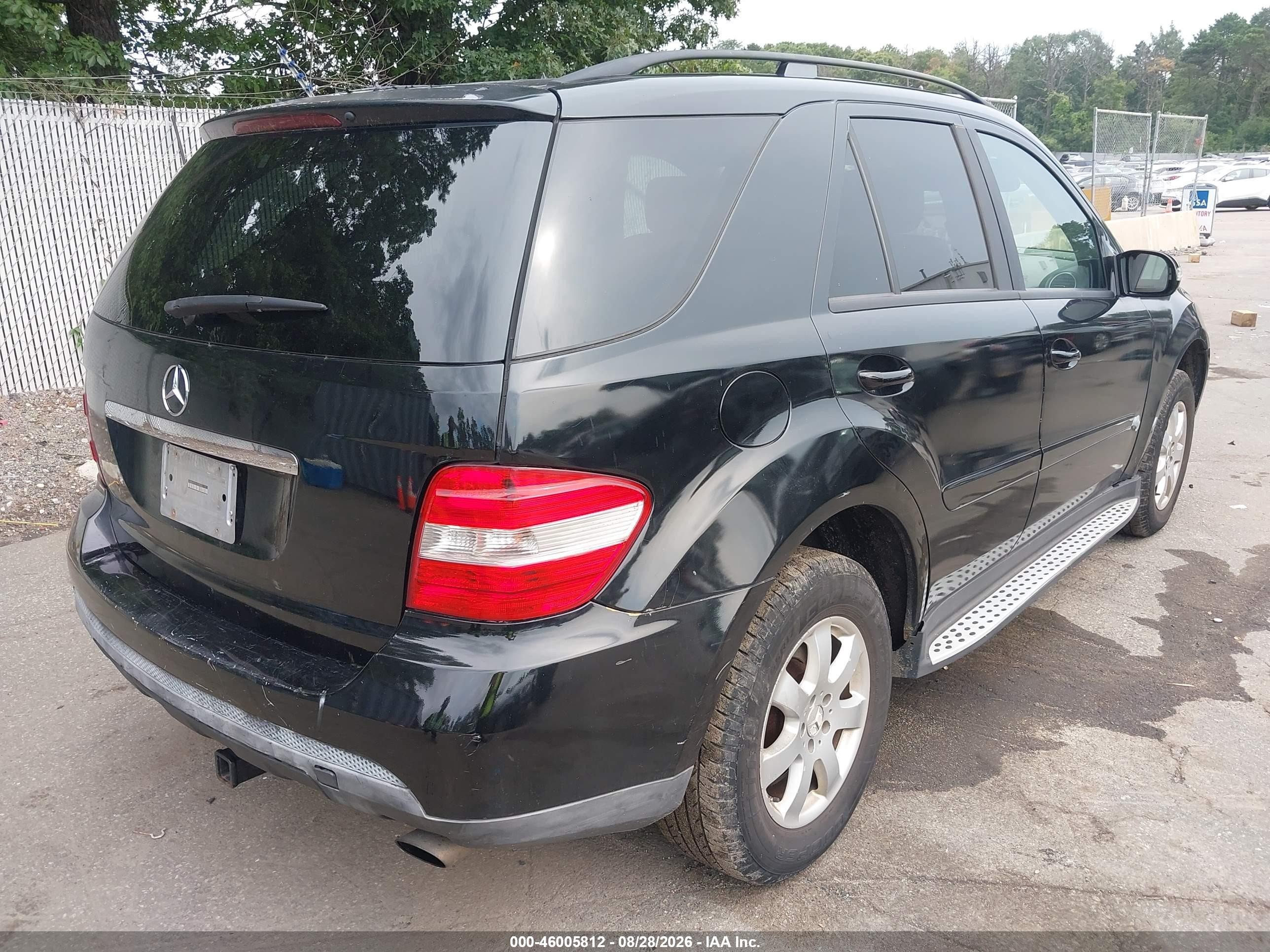 2007 Mercedes-benz Ml 350 4matic Black vin: 4JGBB86E97A210925