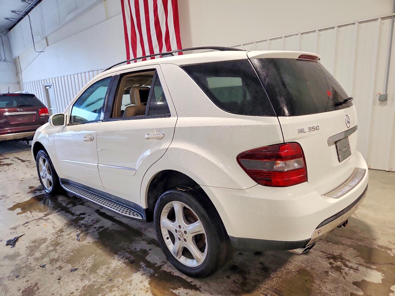 2007 Mercedes-benz Ml 350 Белый vin: 4JGBB86E97A276357