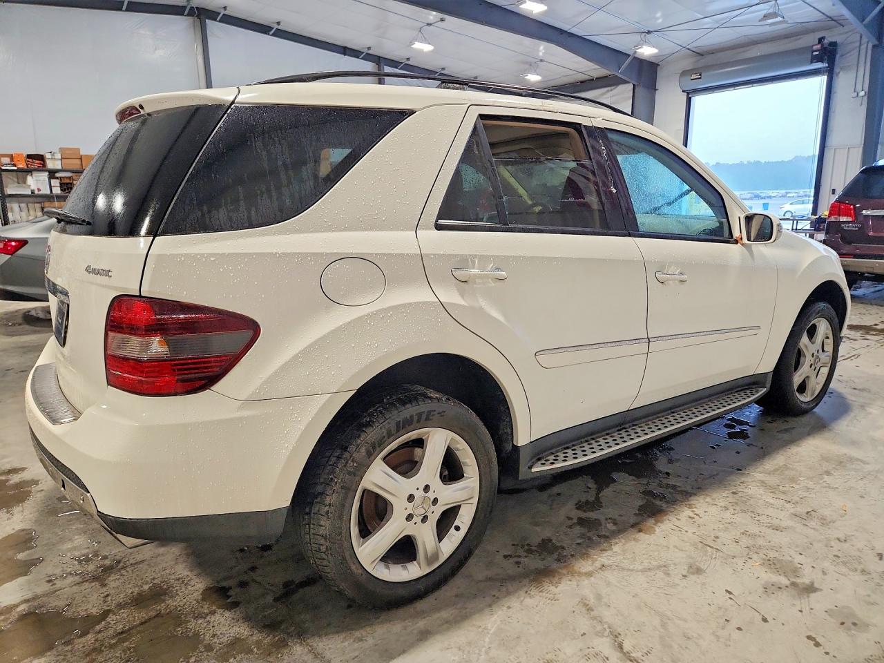 2007 Mercedes-benz Ml 350 Белый vin: 4JGBB86E97A276357