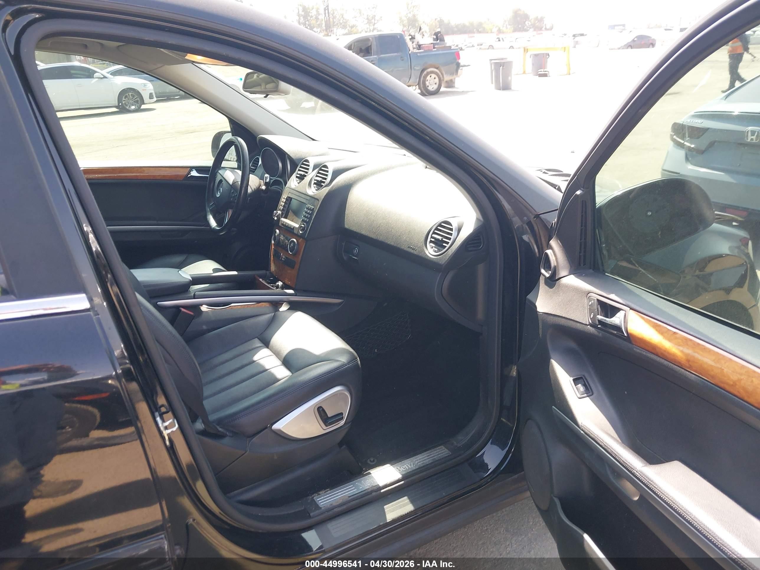 2007 Mercedes-benz Ml 350 4matic Черный vin: 4JGBB86EX7A174047