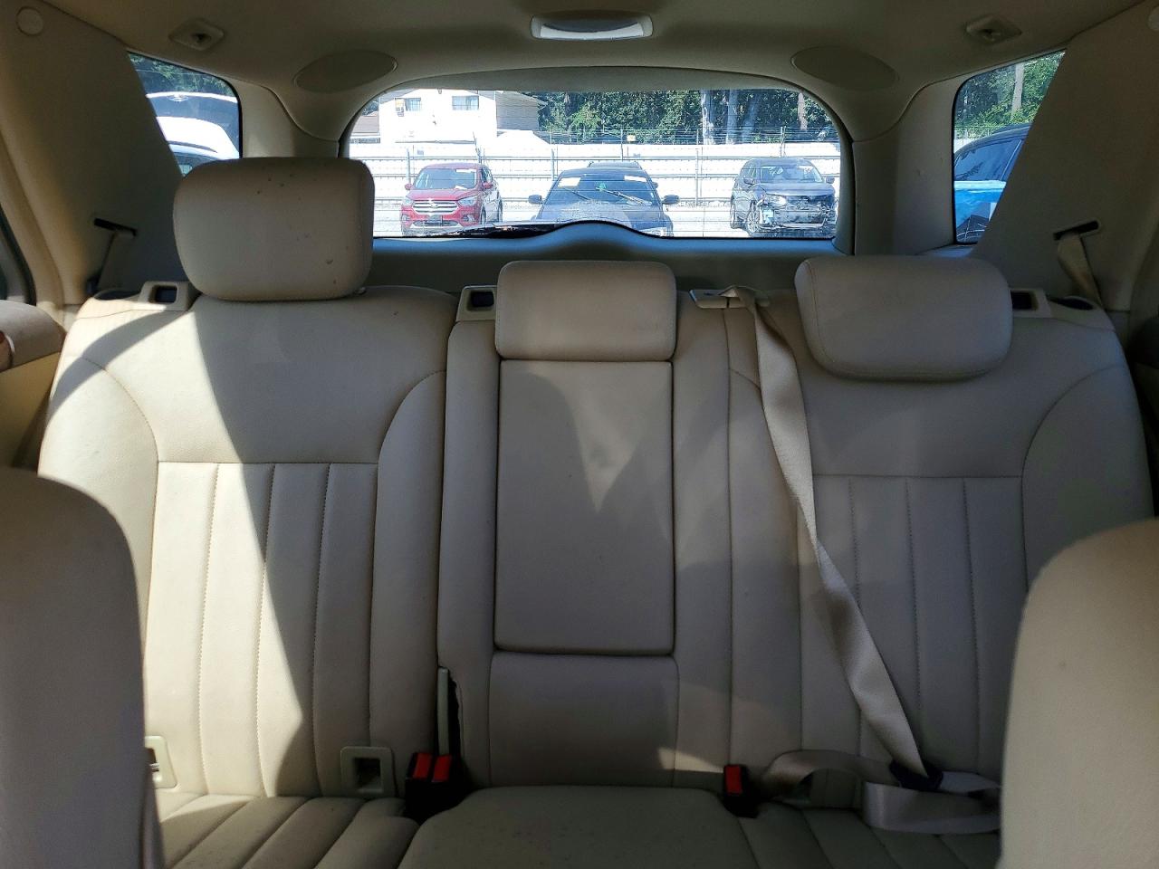 2007 Mercury M-class White vin: 4JGBB86EX7A265366