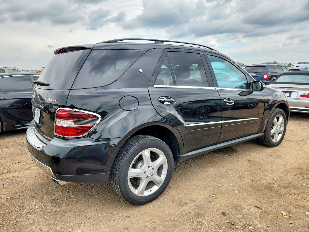 2008 Mercedes-benz Ml 350 Black vin: 4JGBB86EX8A329312