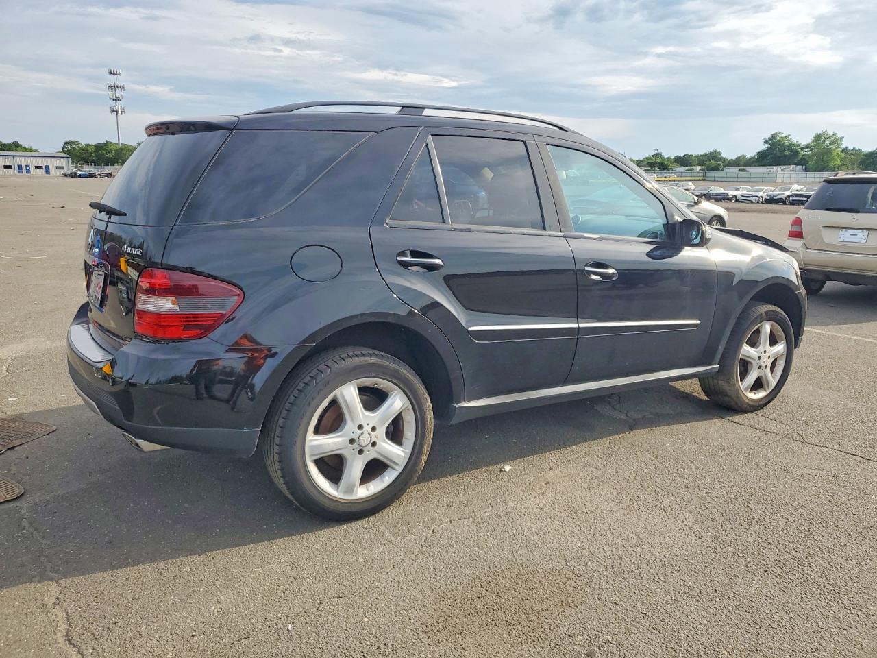 2008 Mercedes-benz Ml 350 Black vin: 4JGBB86EX8A353867