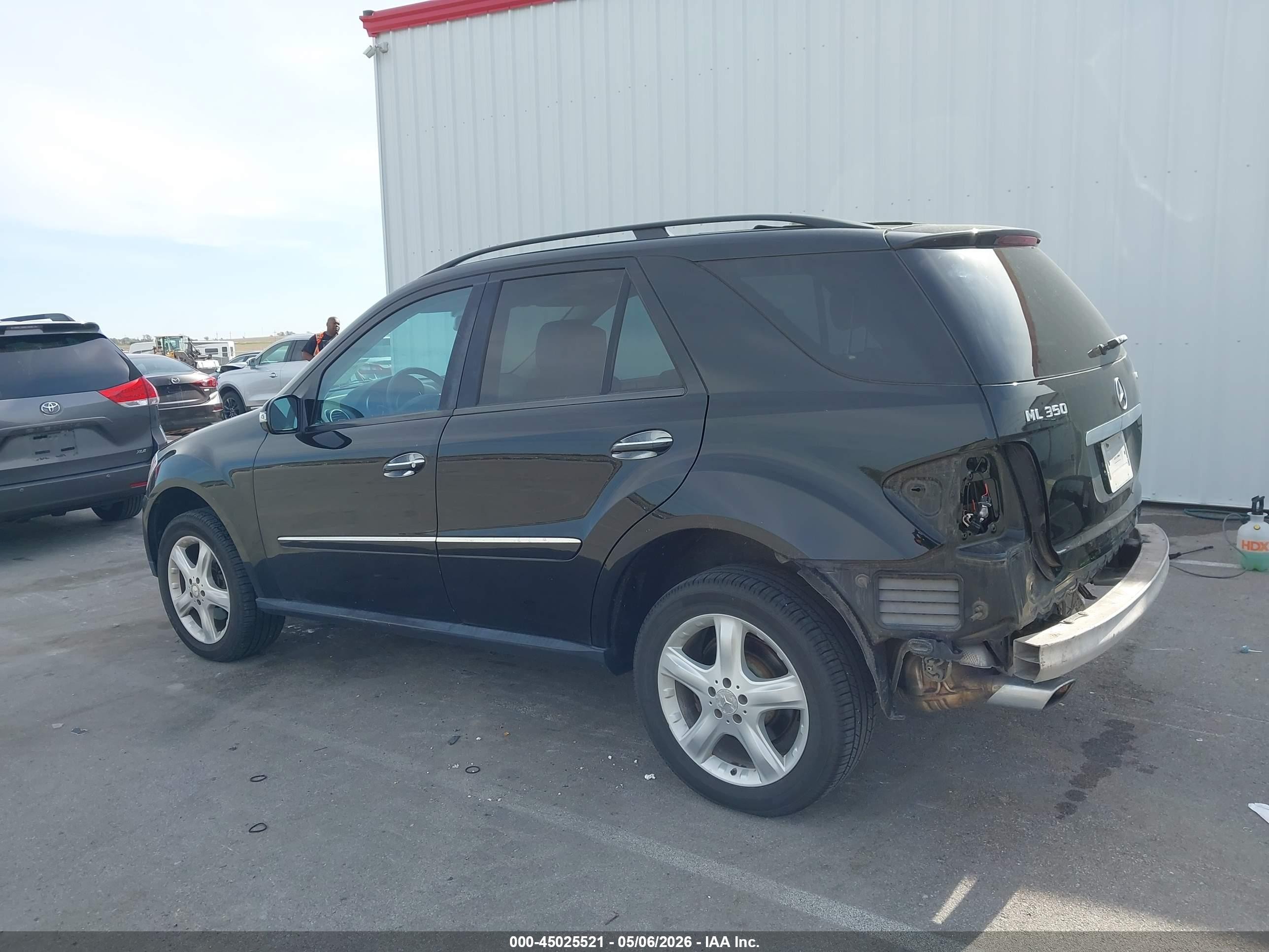 2008 Mercedes-benz Ml 350 4matic Черный vin: 4JGBB86EX8A433380