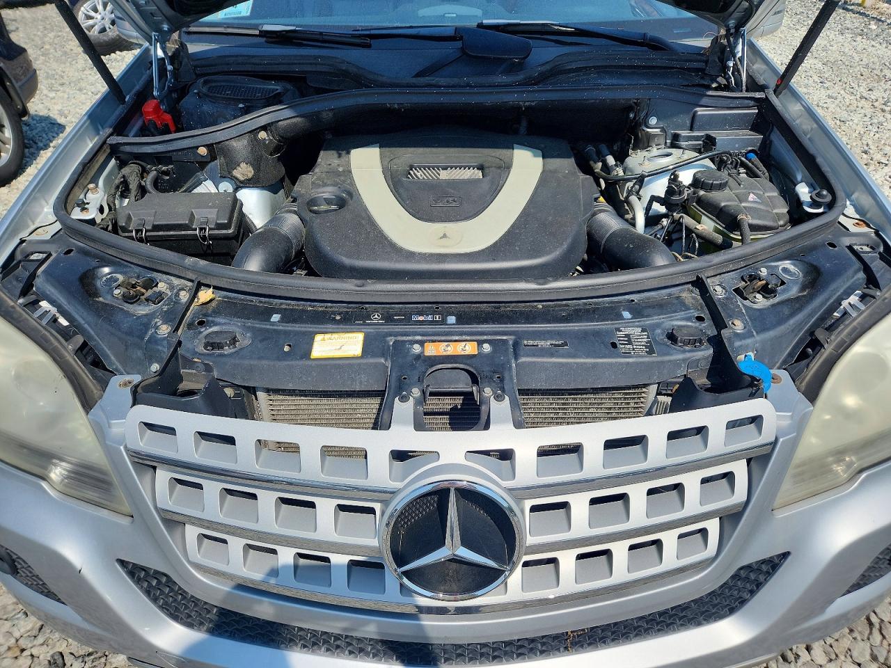 2011 Mercedes-benz Ml 350 4matic Silver vin: 4JGBB8GB1BA627808