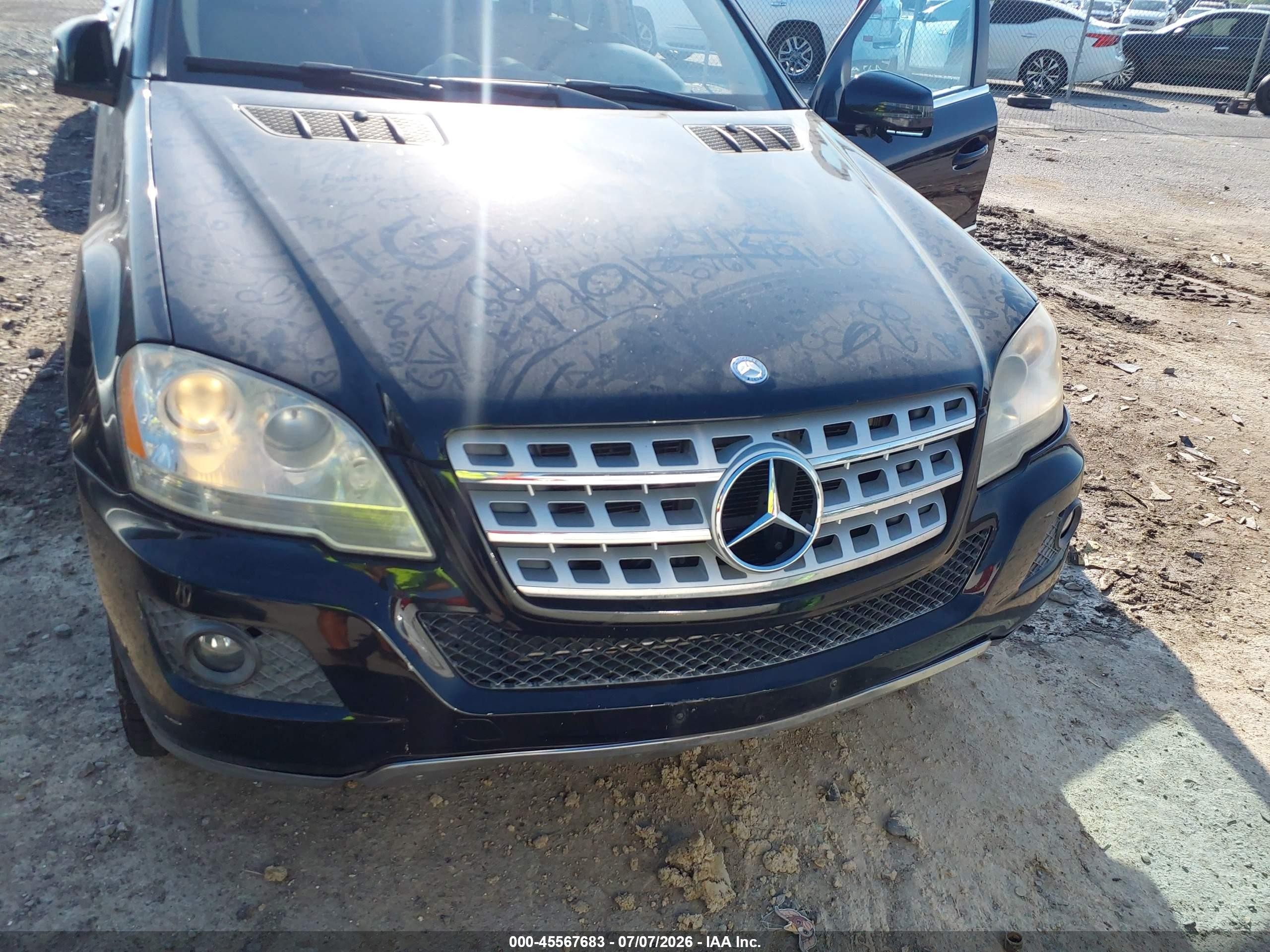 2011 Mercedes-benz Ml 350 4matic Черный vin: 4JGBB8GB3BA632511