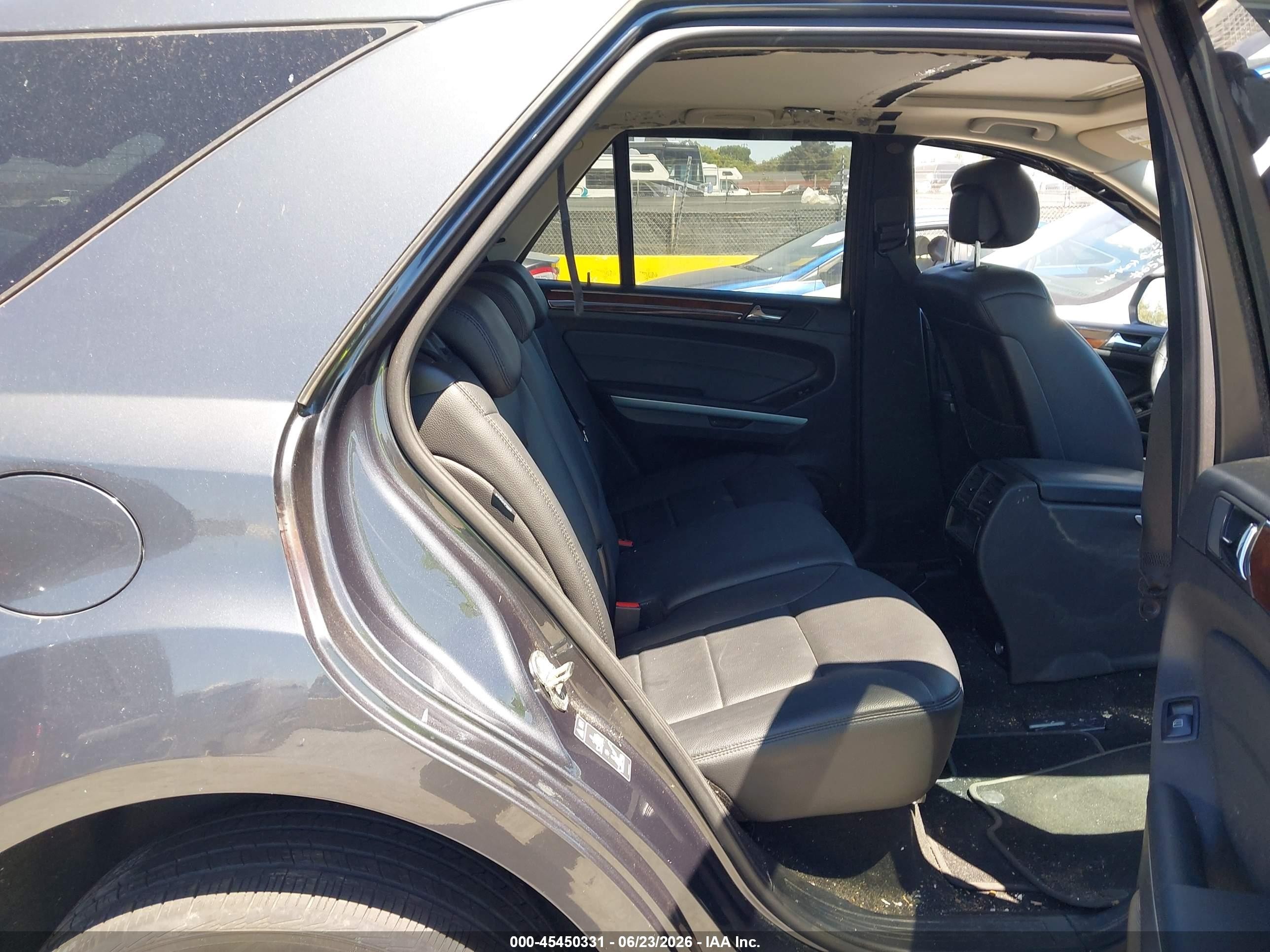 2010 Mercedes-benz Ml 350 4matic Серый vin: 4JGBB8GB5AA610430