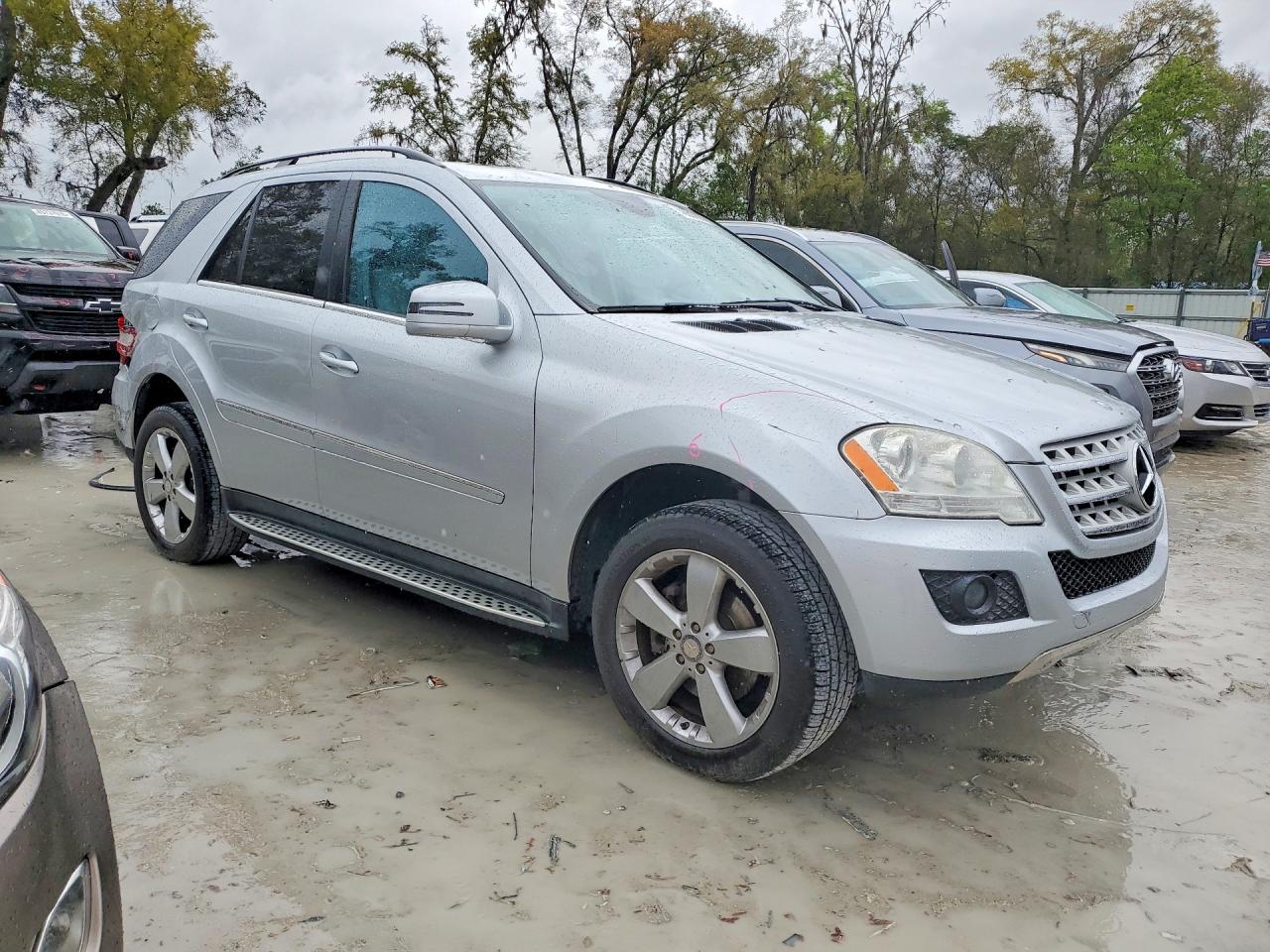 2011 Mercedes-benz Ml 350 4matic Серебряный vin: 4JGBB8GB6BA680360