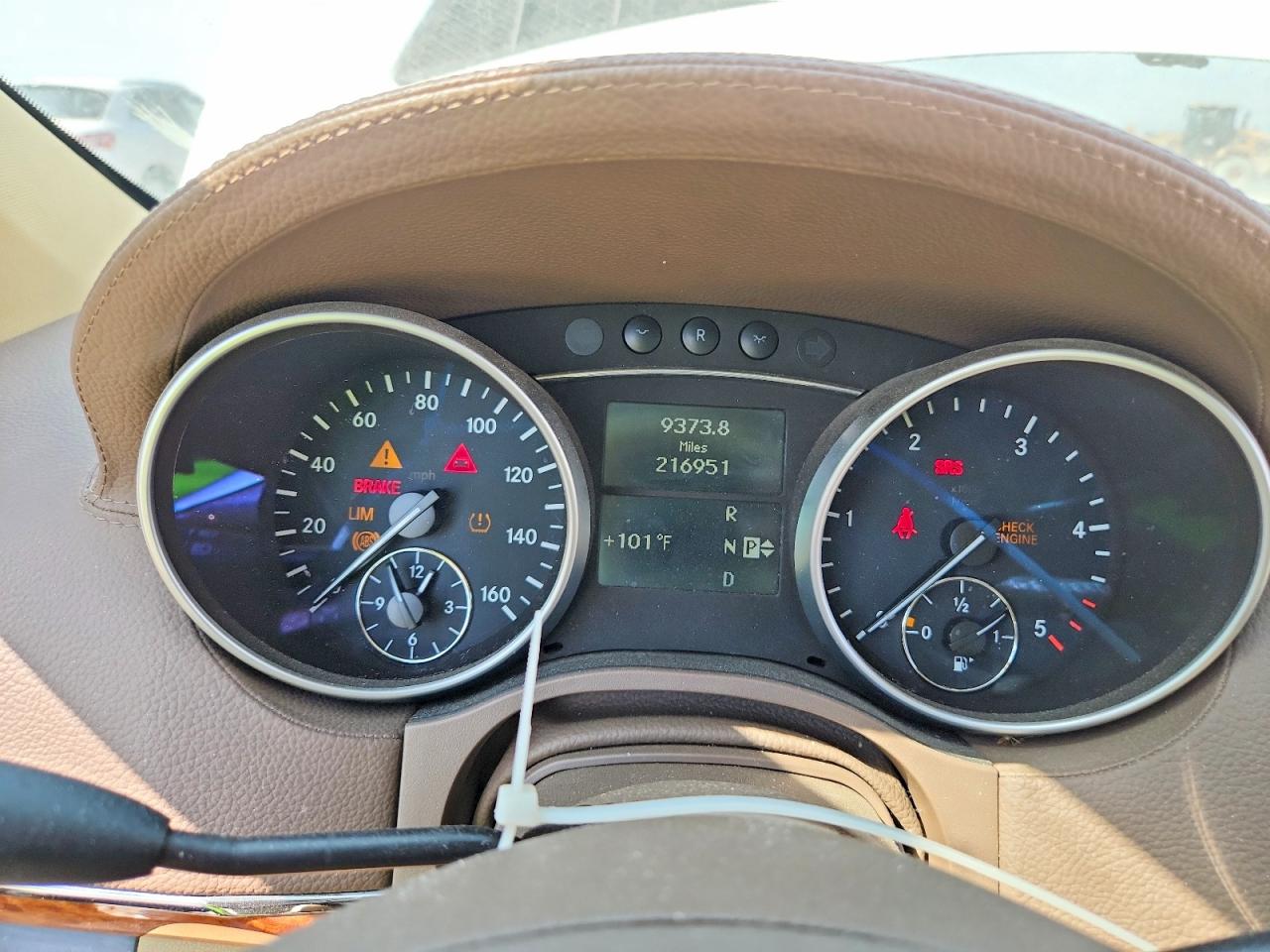 2009 Mercedes-benz Gl White vin: 4JGBF25E19A477014