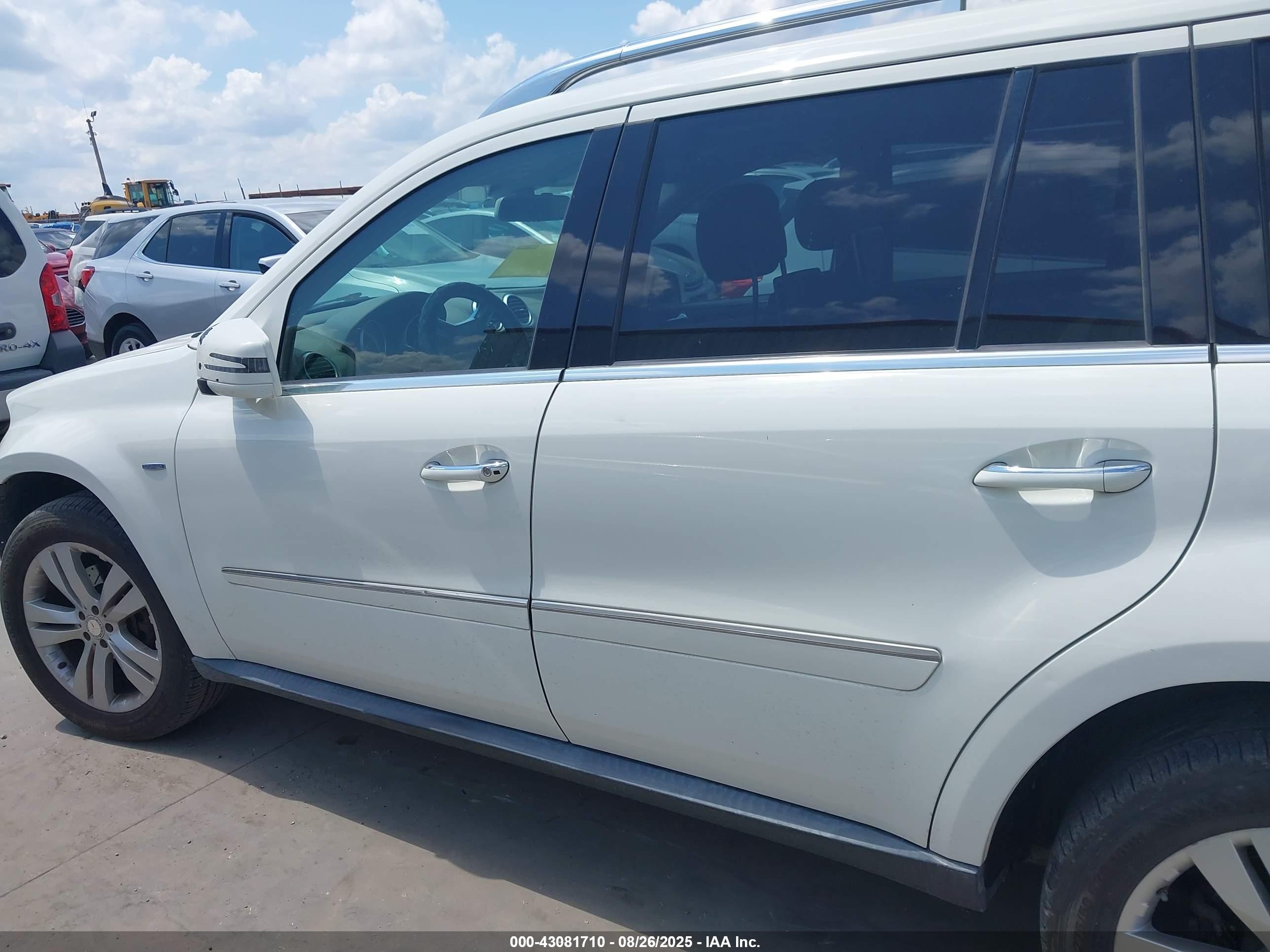 2011 Mercedes-benz Gl 350 Bluetec 4matic White vin: 4JGBF2FE0BA659520