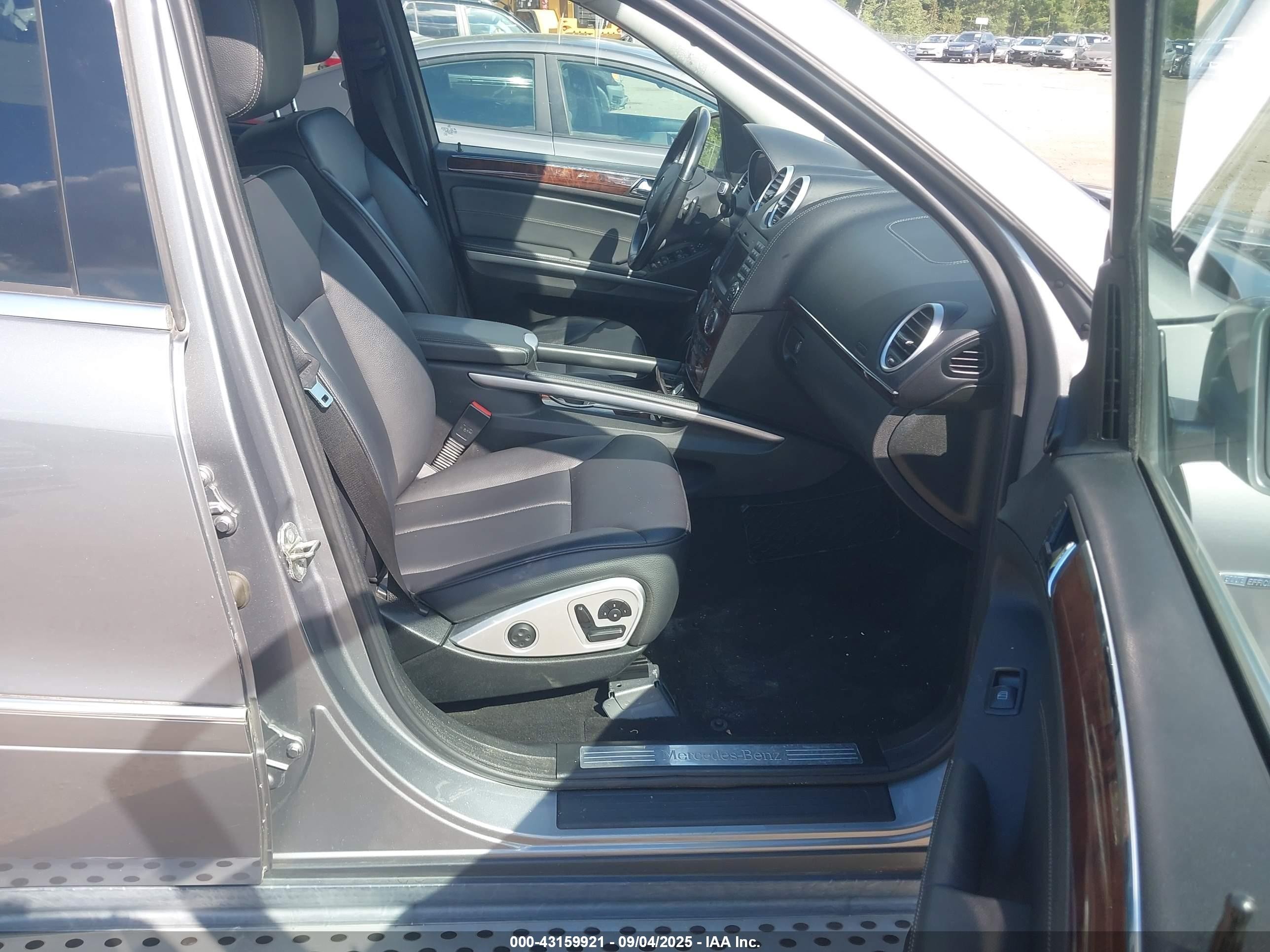 2011 Mercedes-benz Gl 350 Bluetec 4matic Silver vin: 4JGBF2FE0BA732045